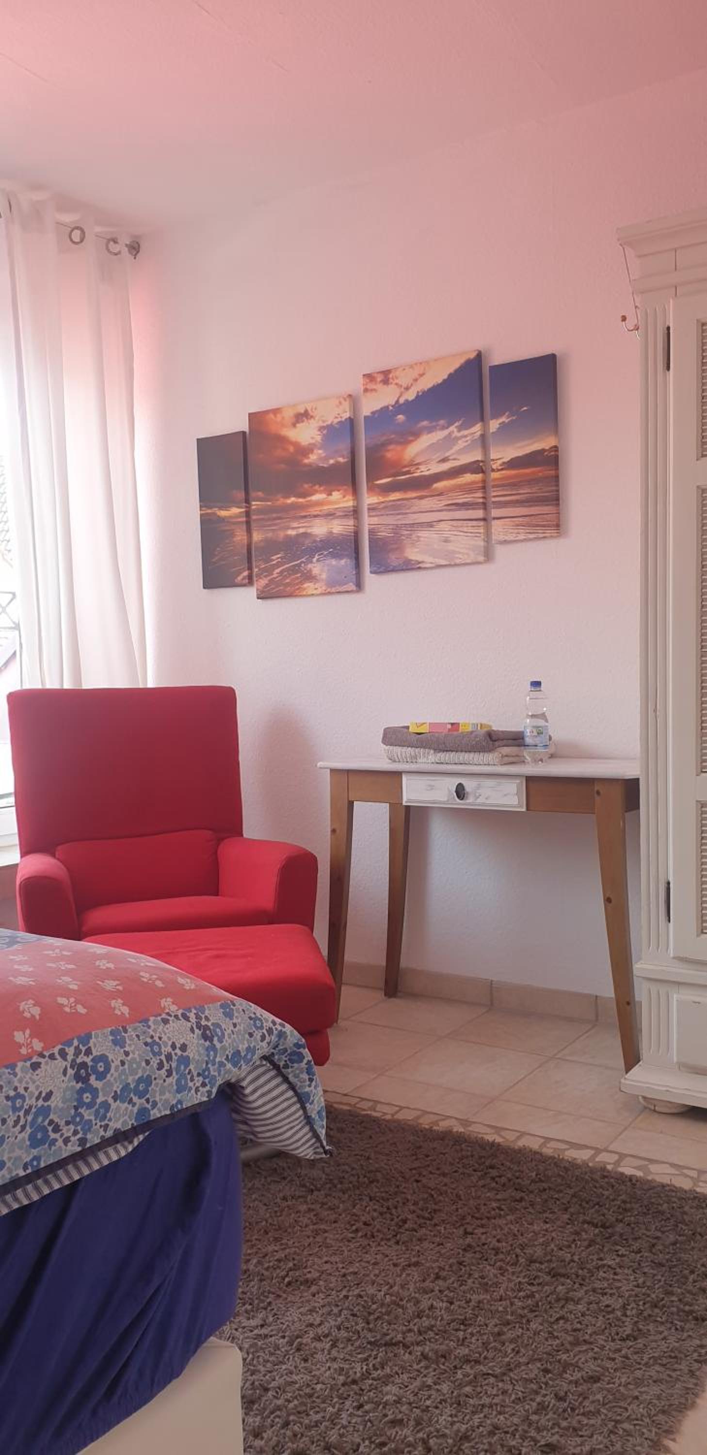 Schönste Lage am Rhein in unmittelbarer Stadtnähe, B & B