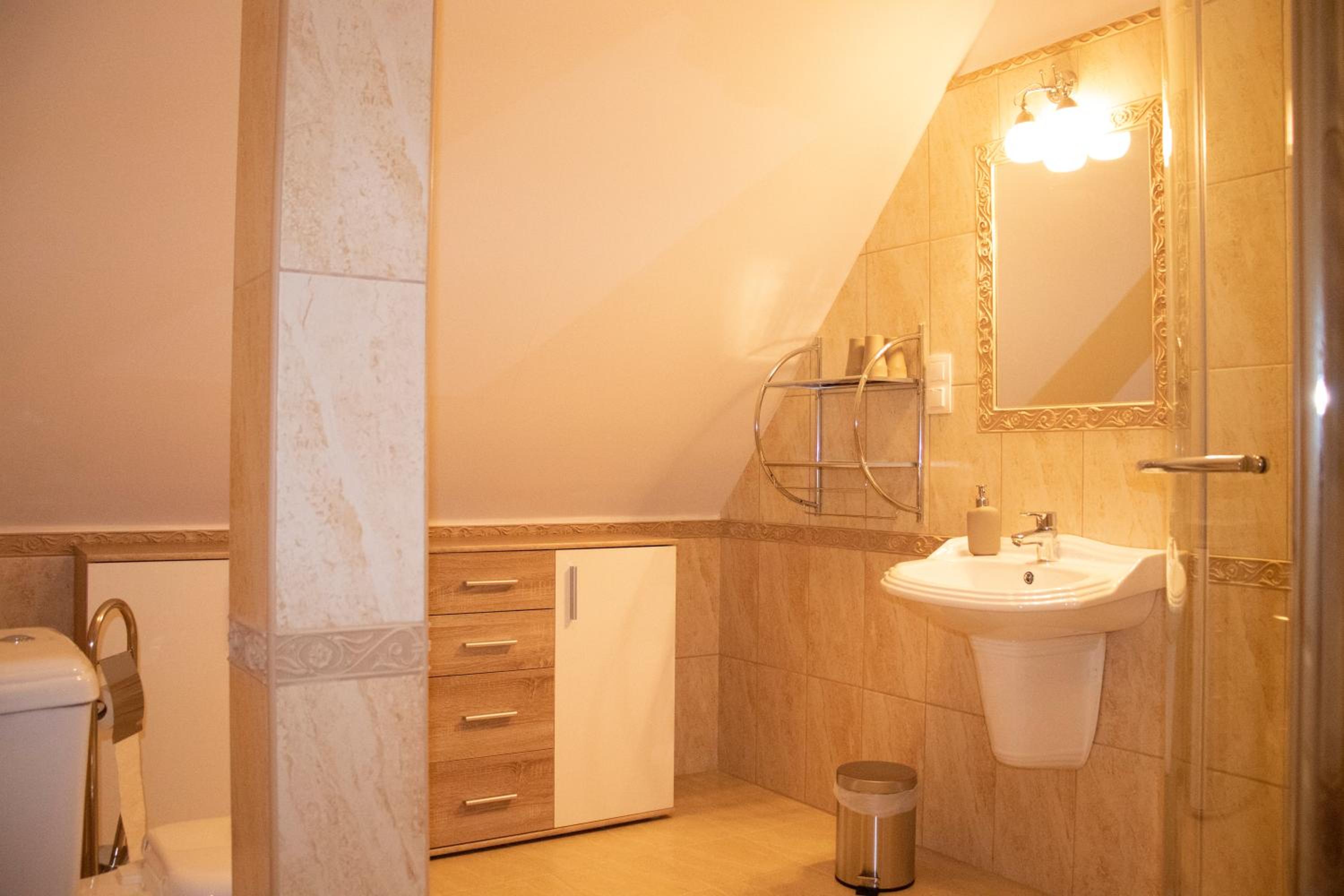 Gyöngyöm Apartman