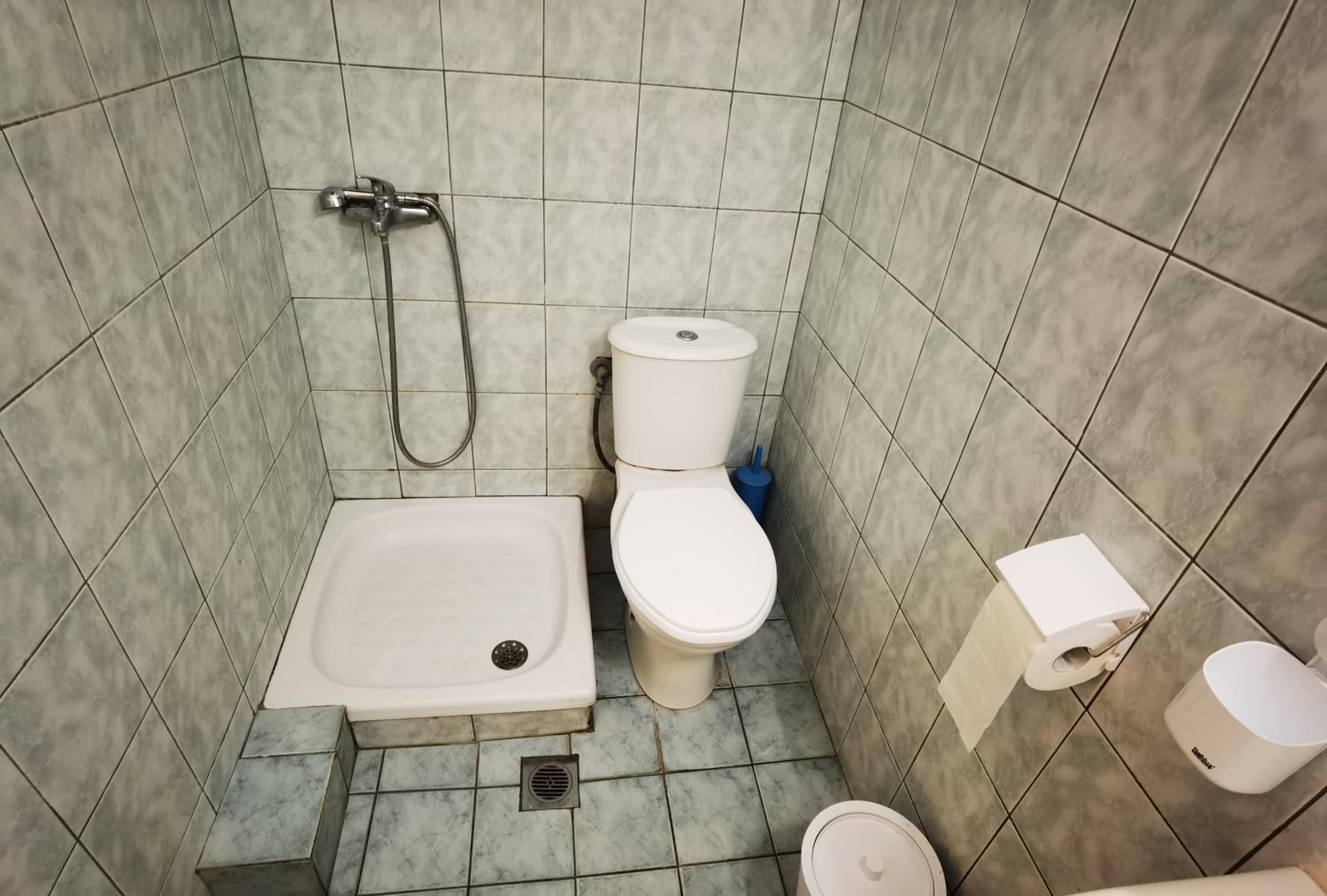 Photo 16