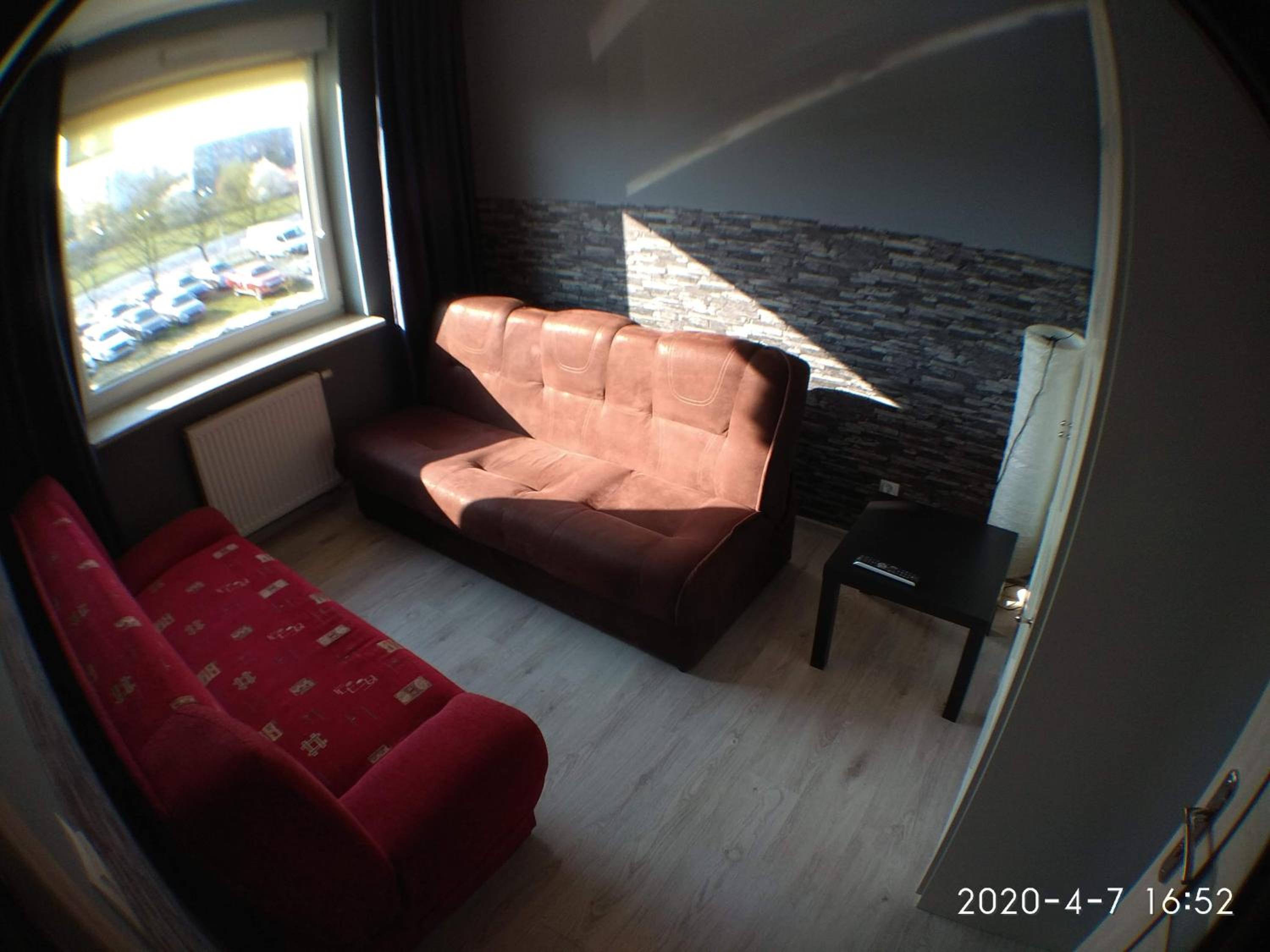 1090 Śmiałego 38 - Tanie Pokoje w Apartamencie - samodzielne zameldowanie - self check in view 2