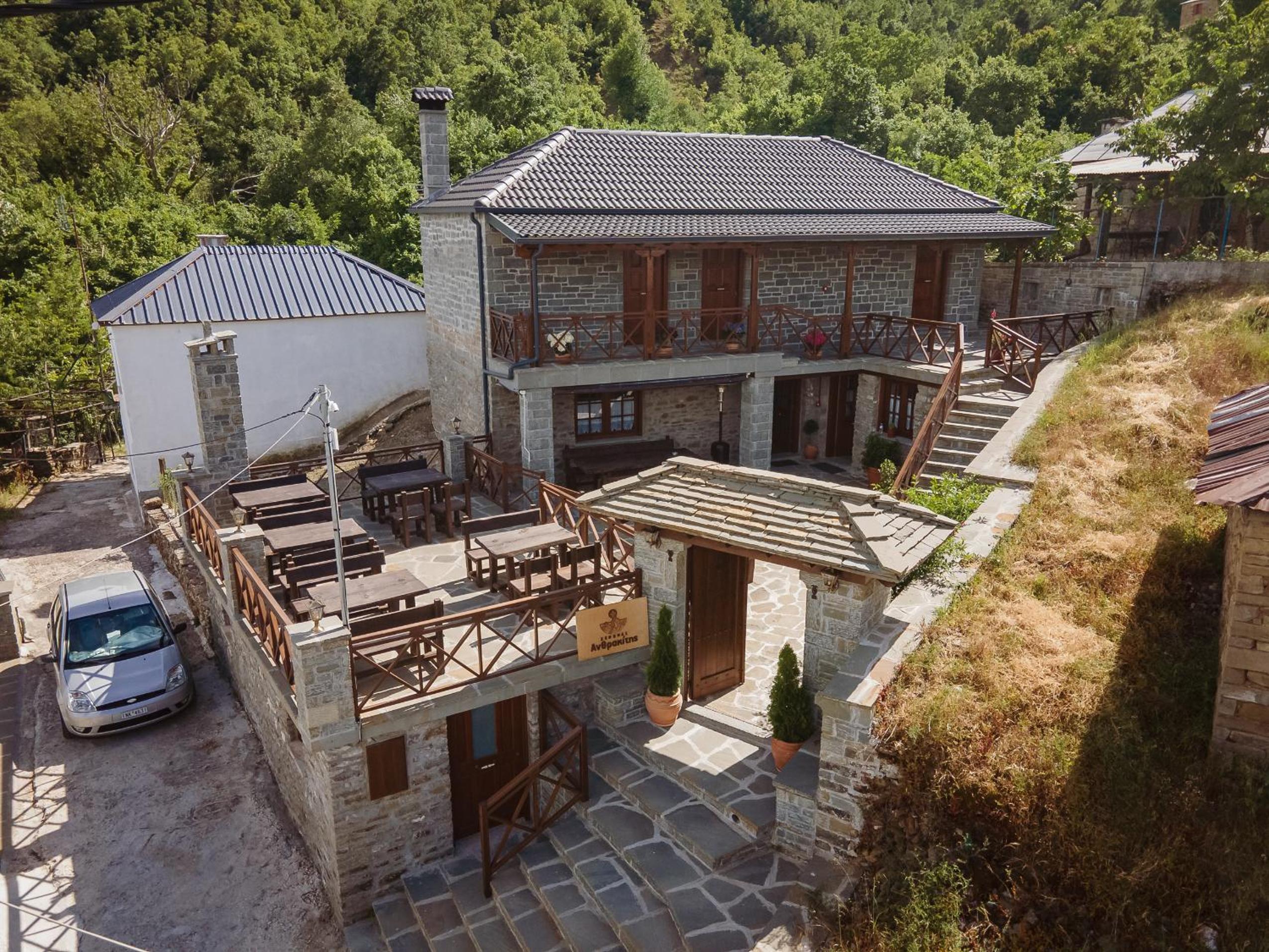 Guest House Anthrakitis view 5