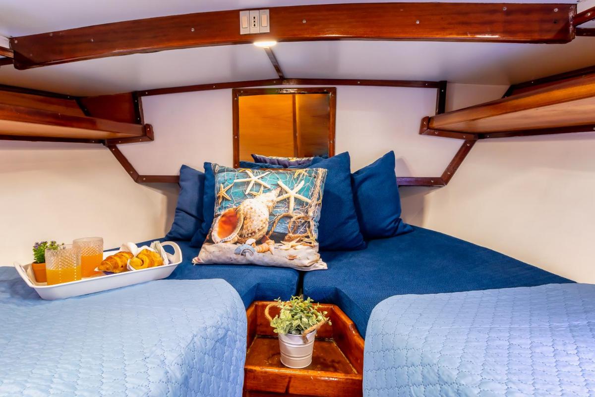 Marta Boat B&B photo 4