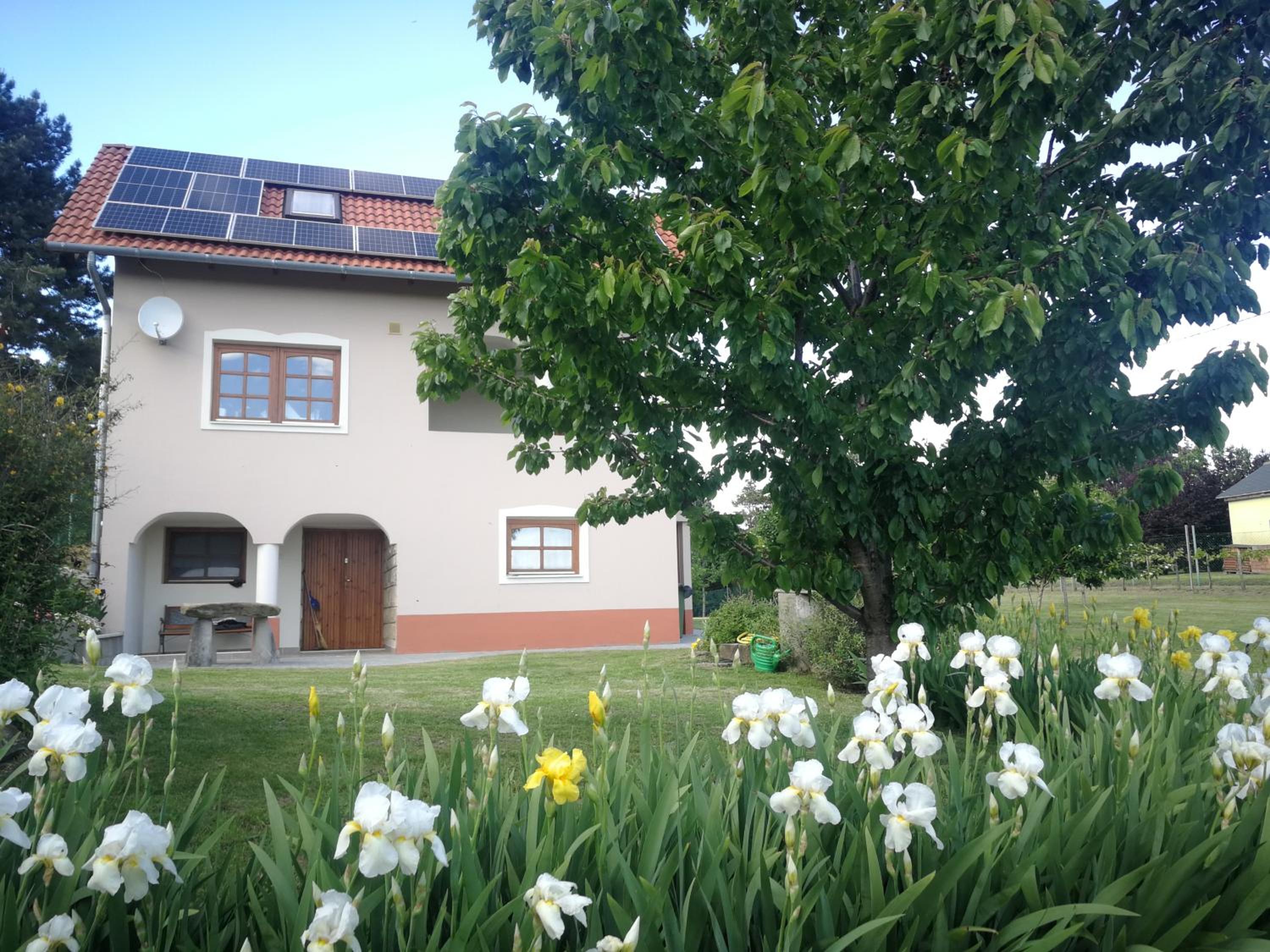 Bottyahát guesthouse view 5