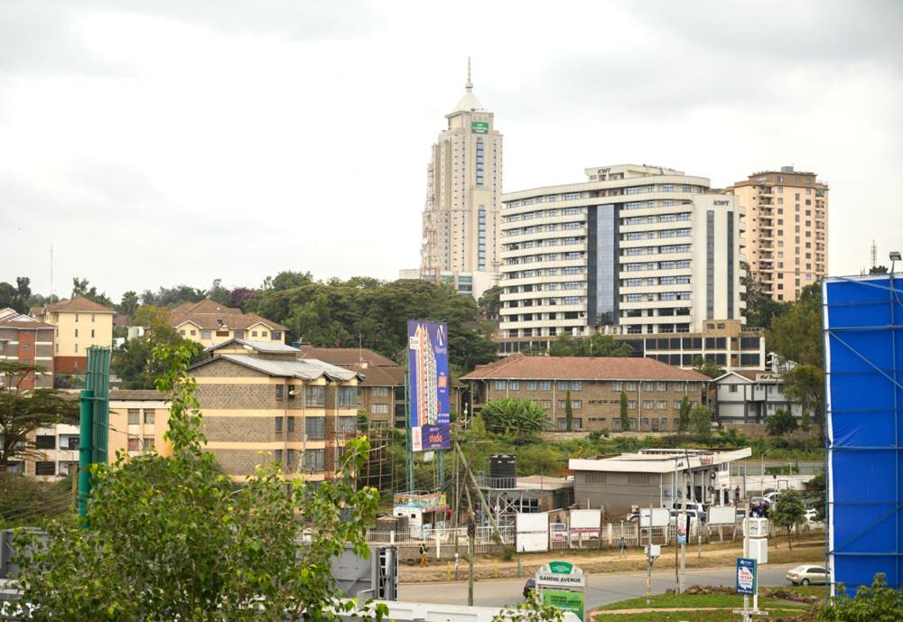 Furnished 1 Bedroom Apartment in Nairobi. 15 Mins to CBD. Free WI-FI & Parking view 2