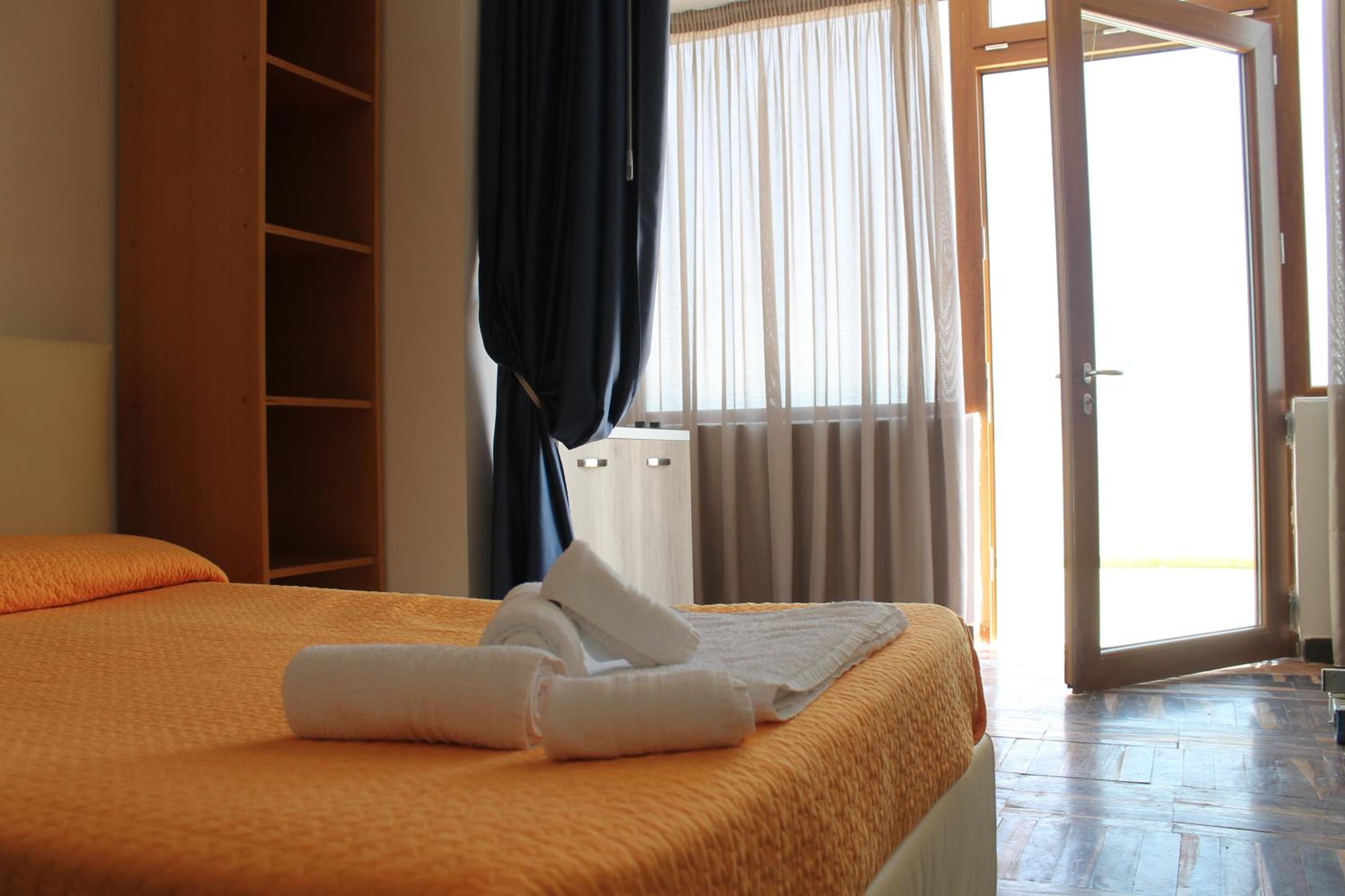 B&B Palazzo Manfredi Vieste, Fronte mare con Parcheggio