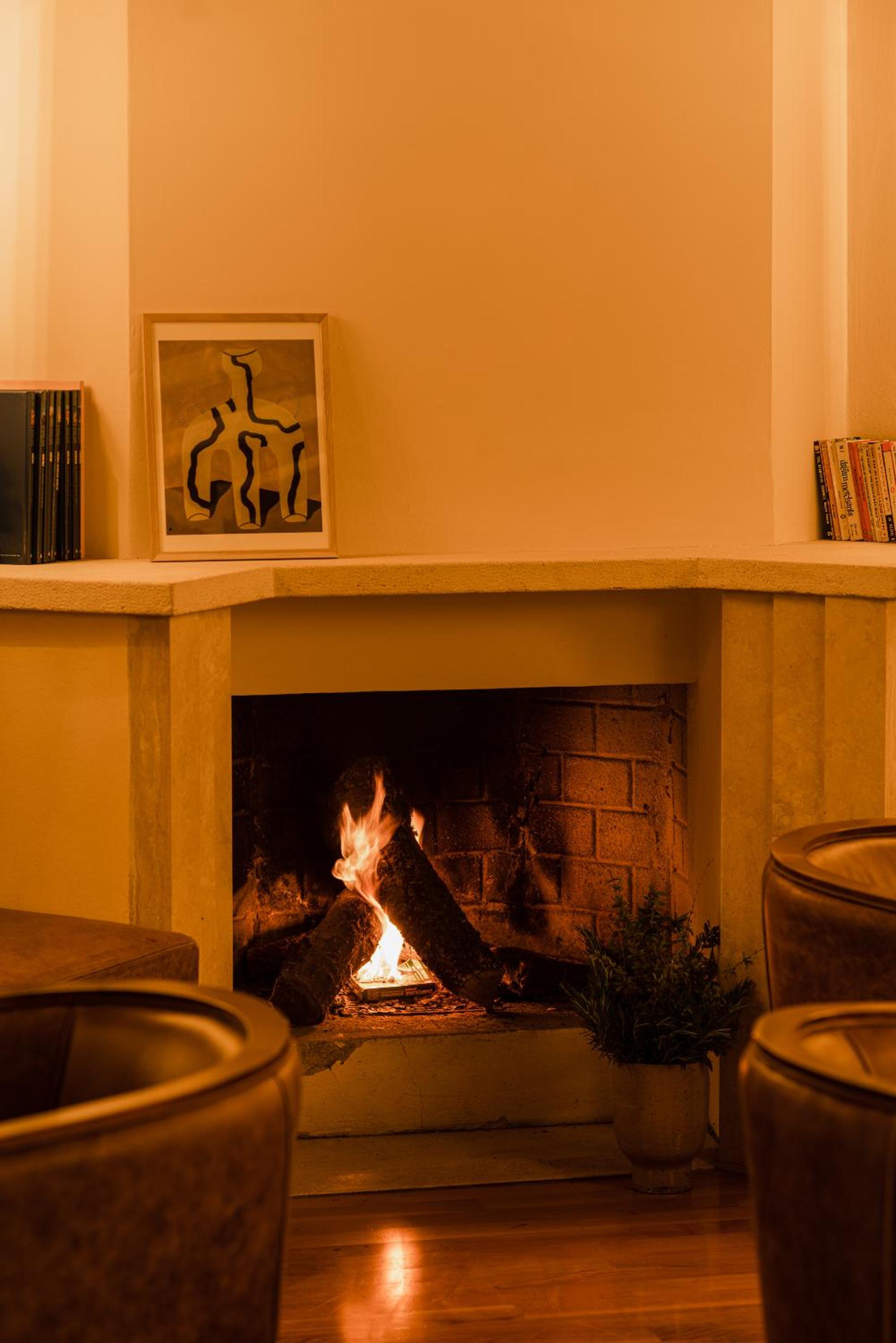Aethos Hotel Saragano