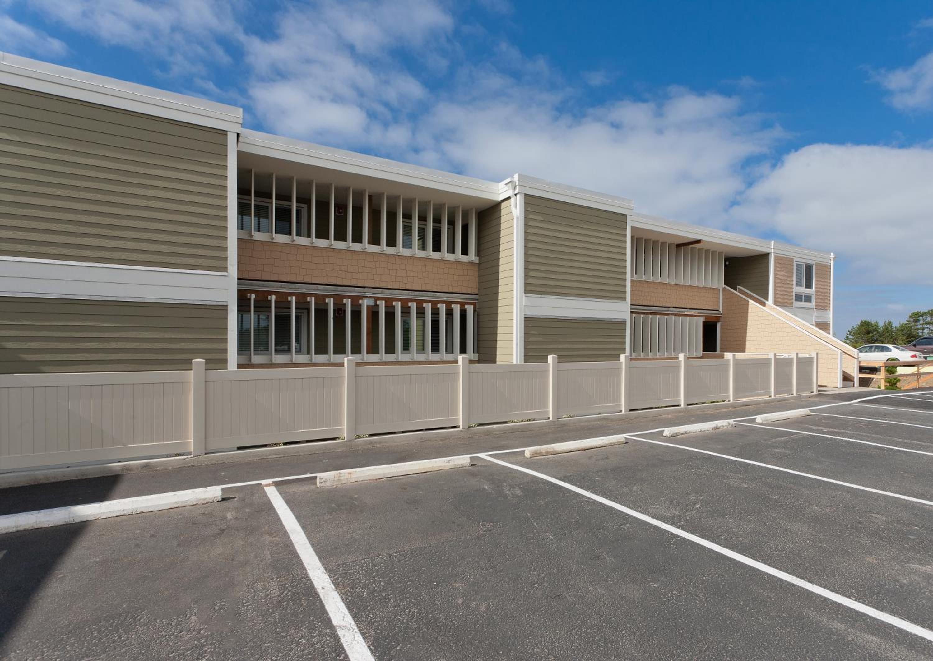 WorldMark Surfside Inn