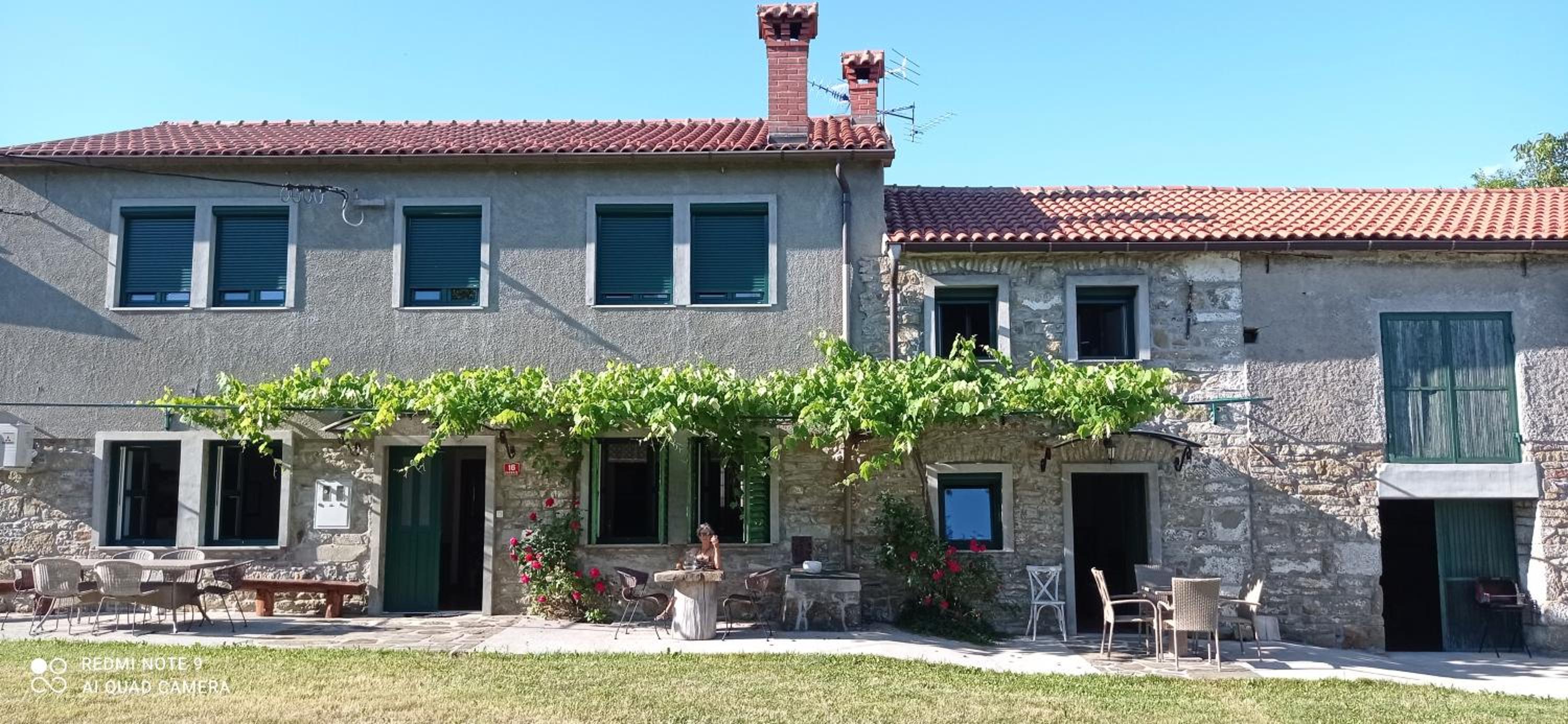 Barbara`s Village House
