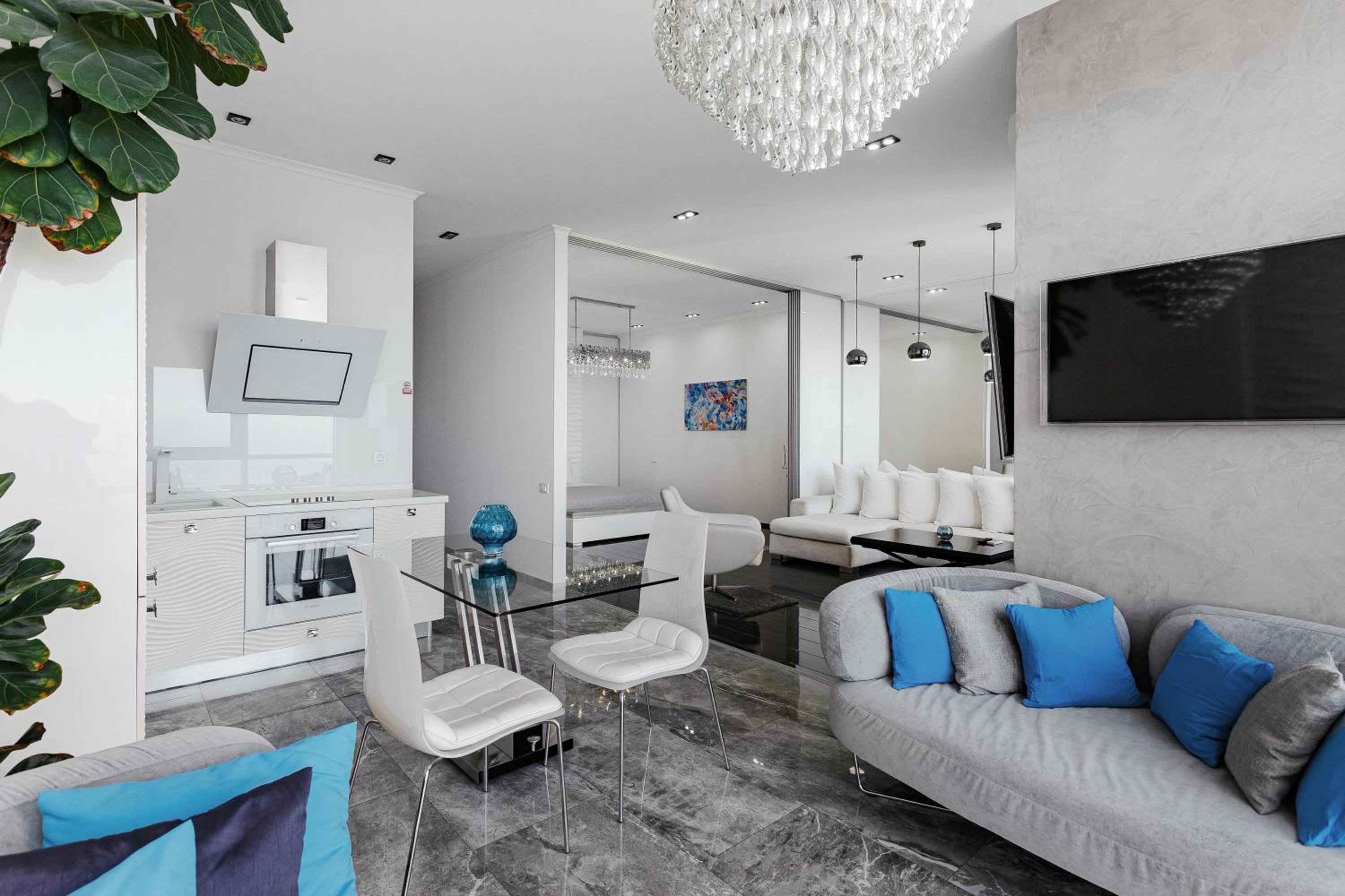 Odesa Pearl Apartments view 3