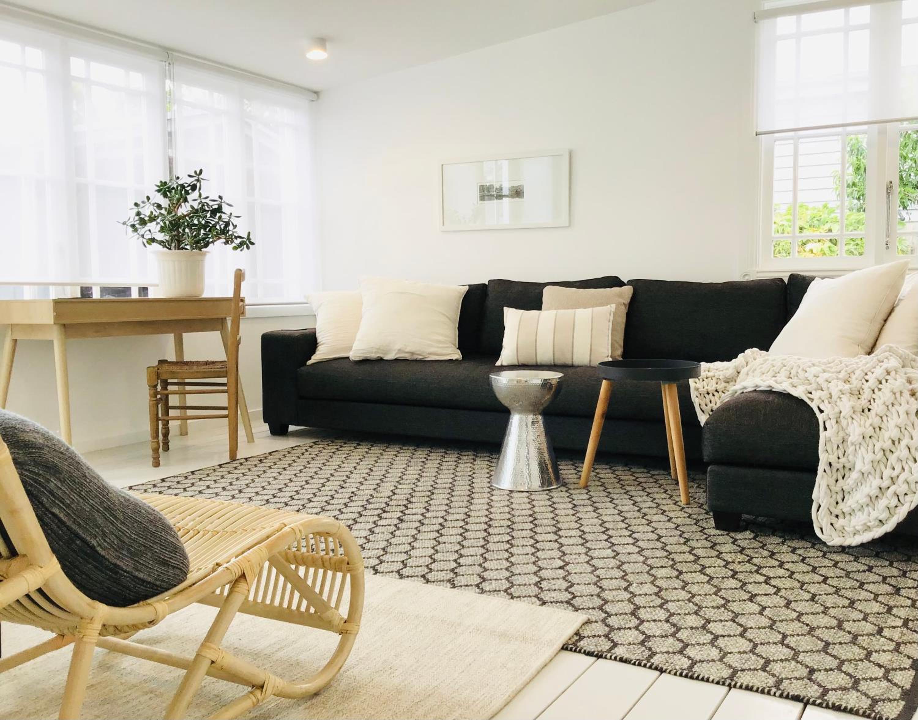 Castlebar - Superior Boutique Accomodation - Steps to Pakington Street