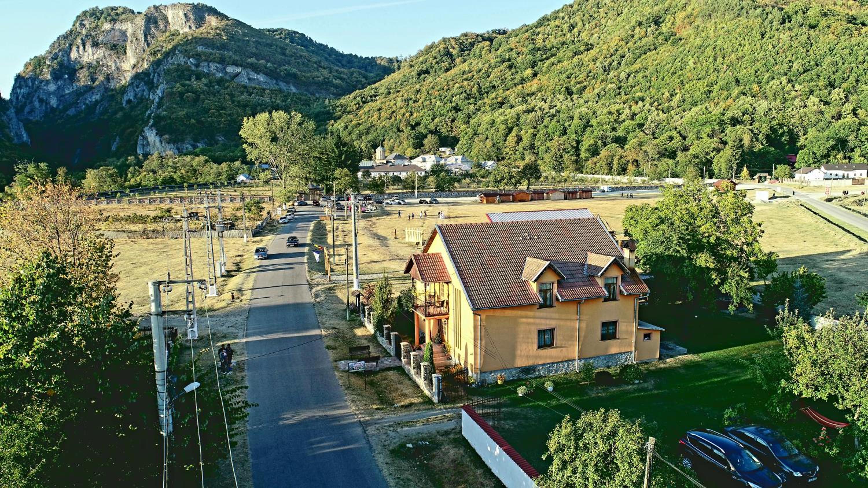 Photo 40