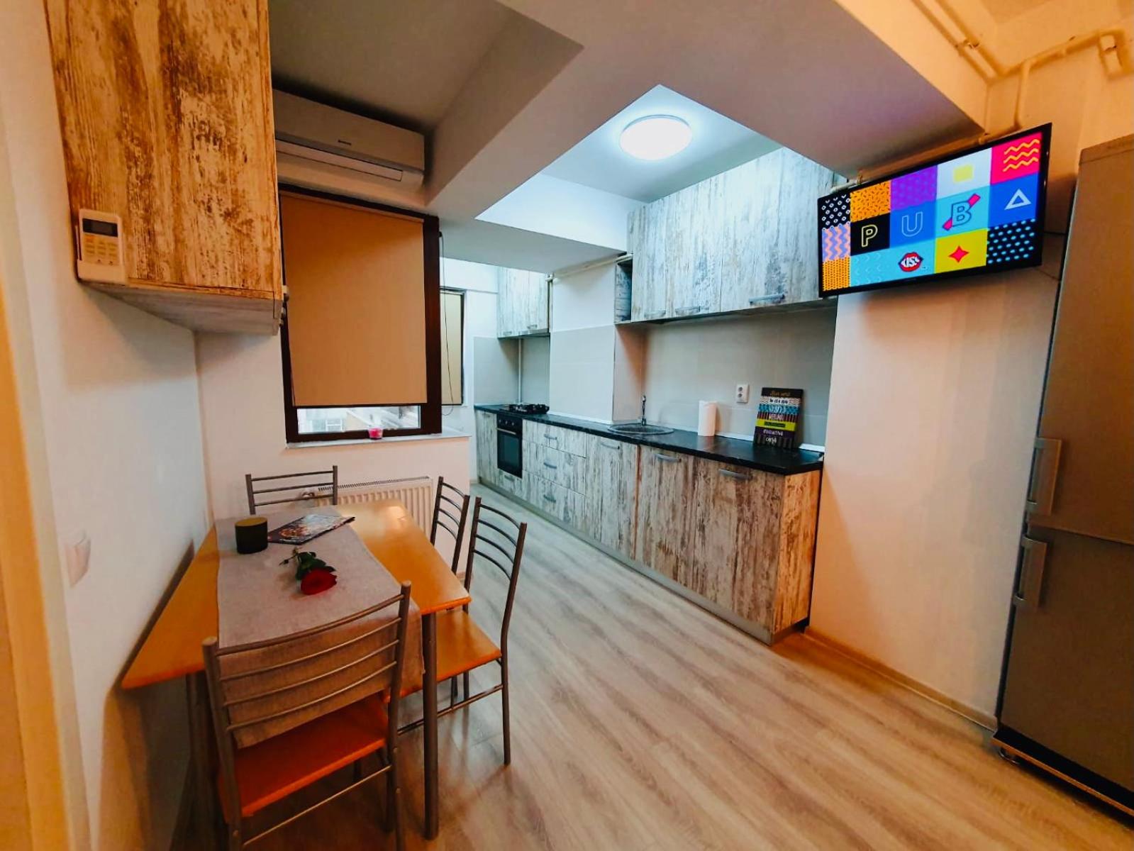 Oancea Residence - Image 2