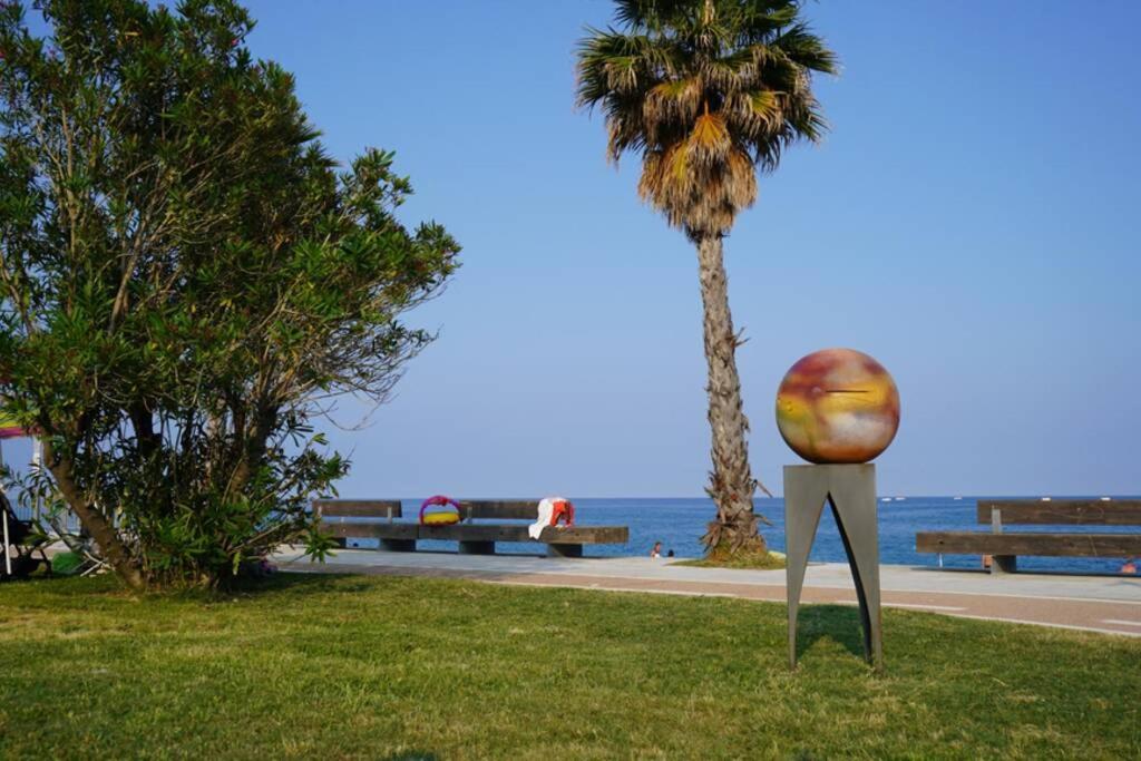 La Taverna di Gianni near the beach Italy Riviera view 5