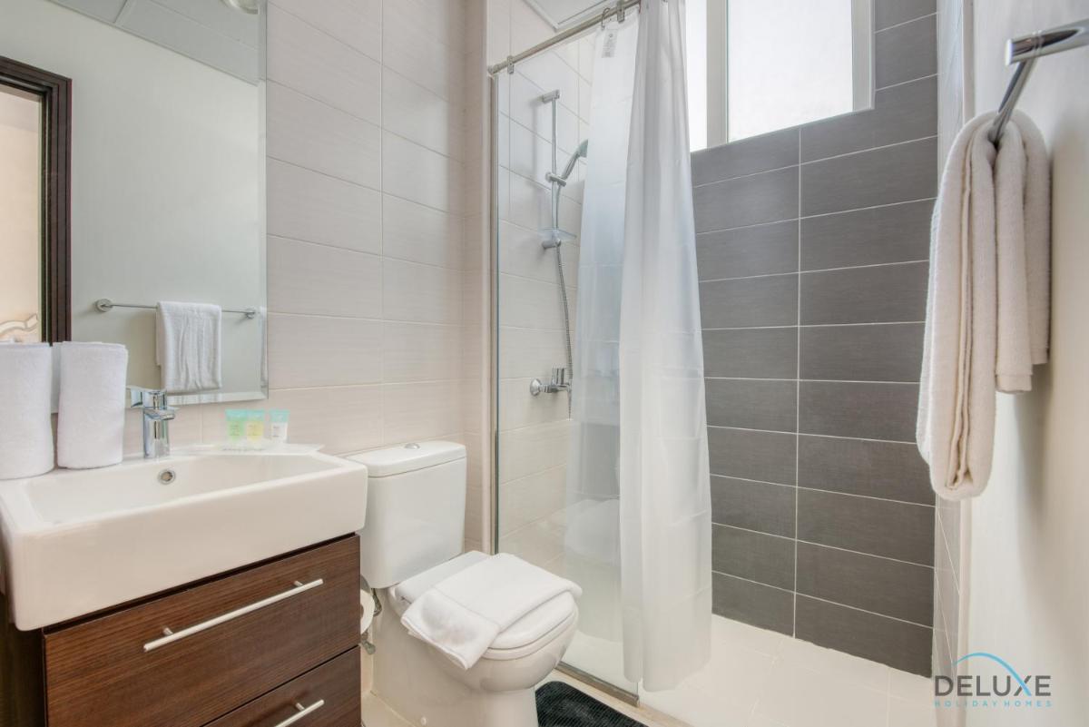 Calm 3BR Townhouse at Damac Hills 2 Dubailand by Deluxe Holiday Homes