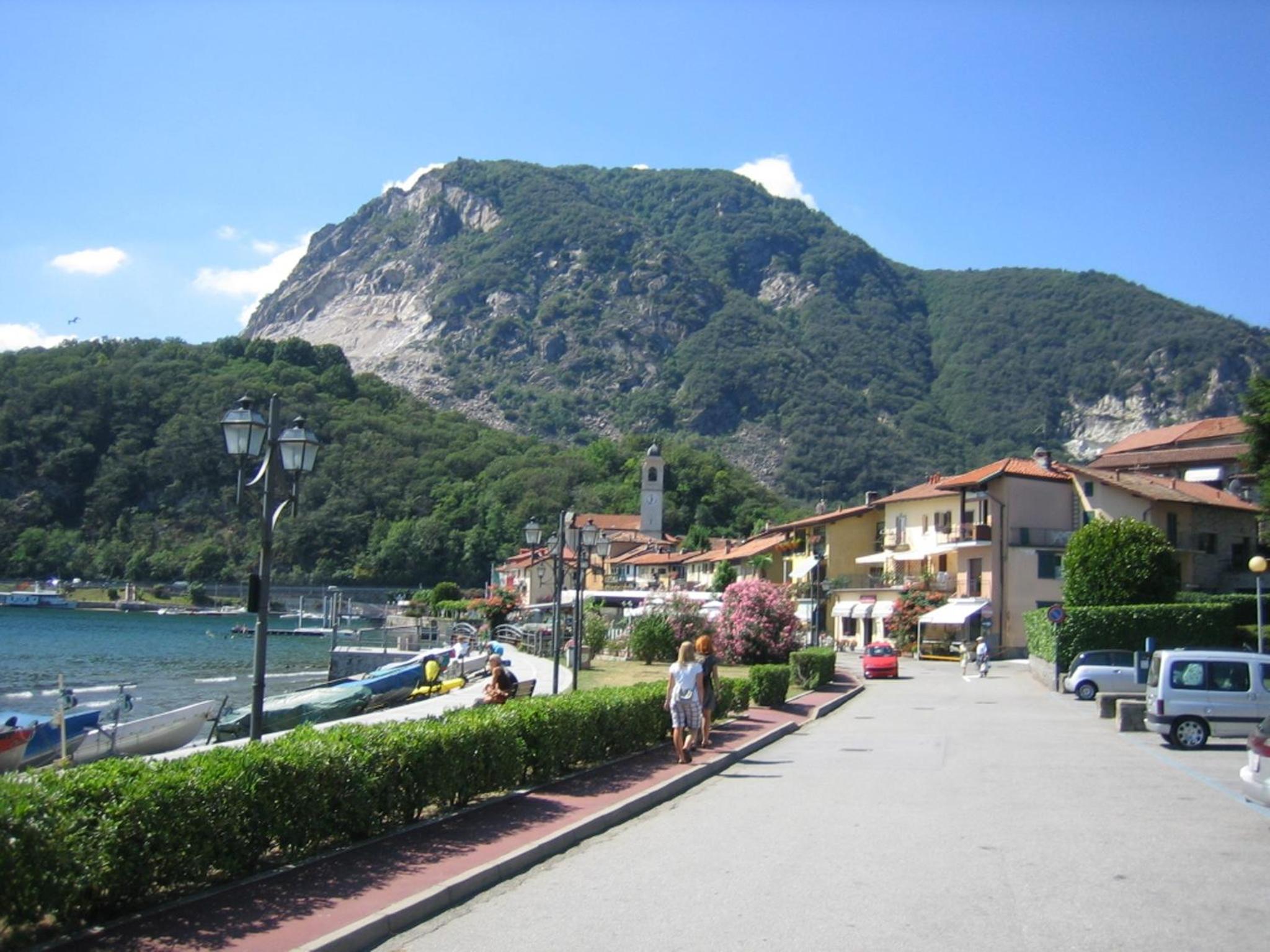Photo 24
