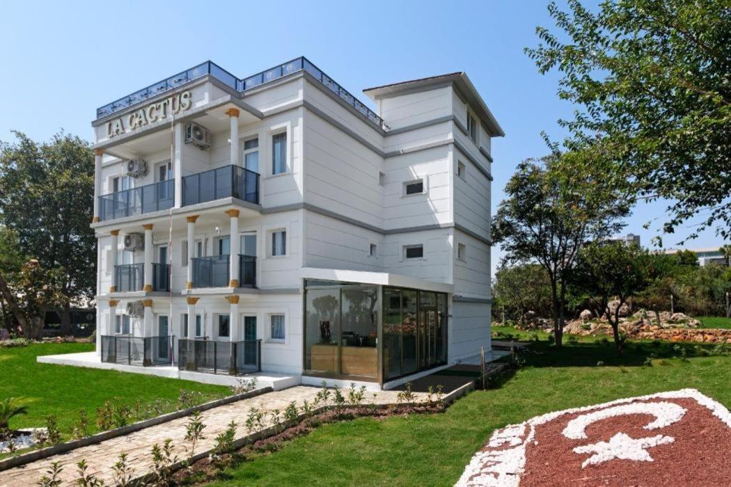 La Cactus Boutique Hotel