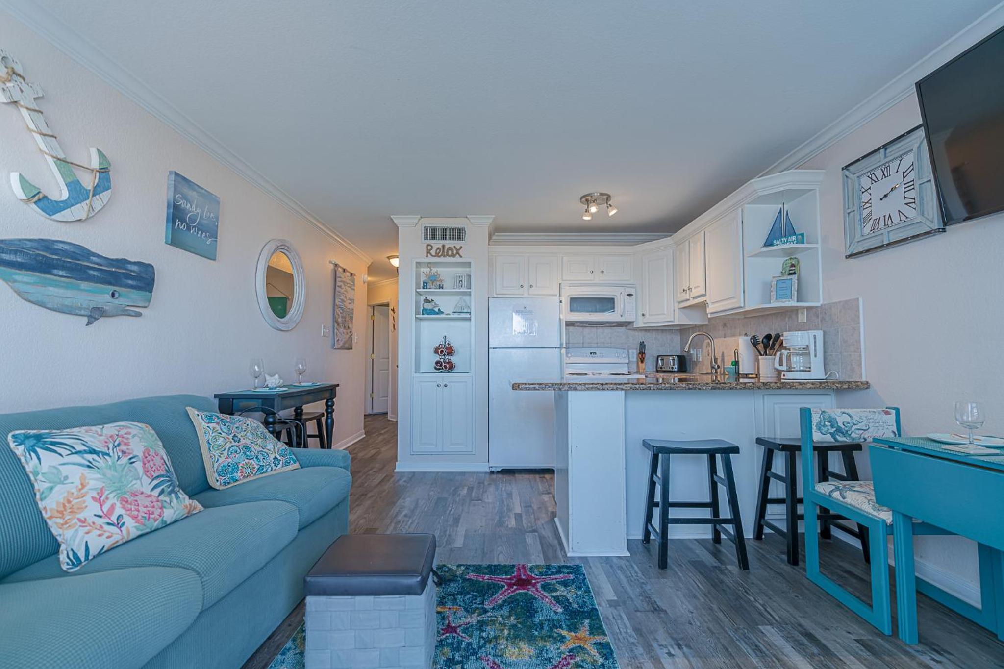 Enjoy your Beach Daze Steps to the sand at Seascape view 4