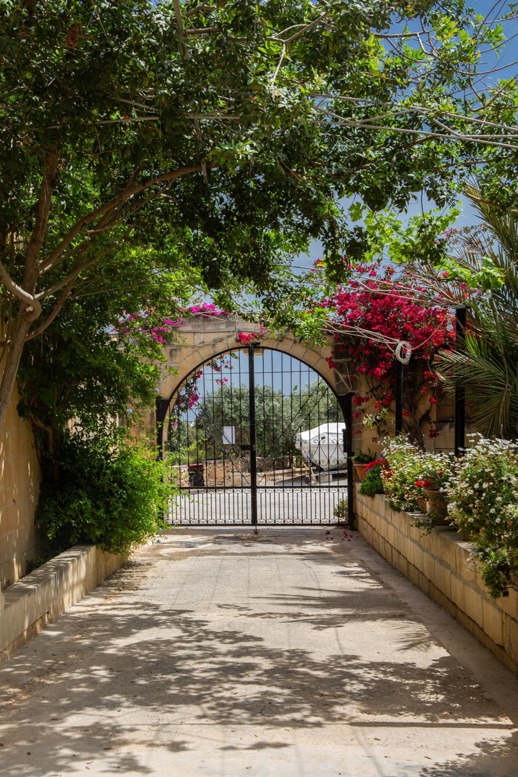Ta' Bertu Host Family Bed & Breakfast