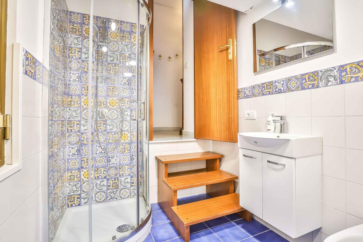 Apartment with 4 bedrooms in Amalfi photo 2