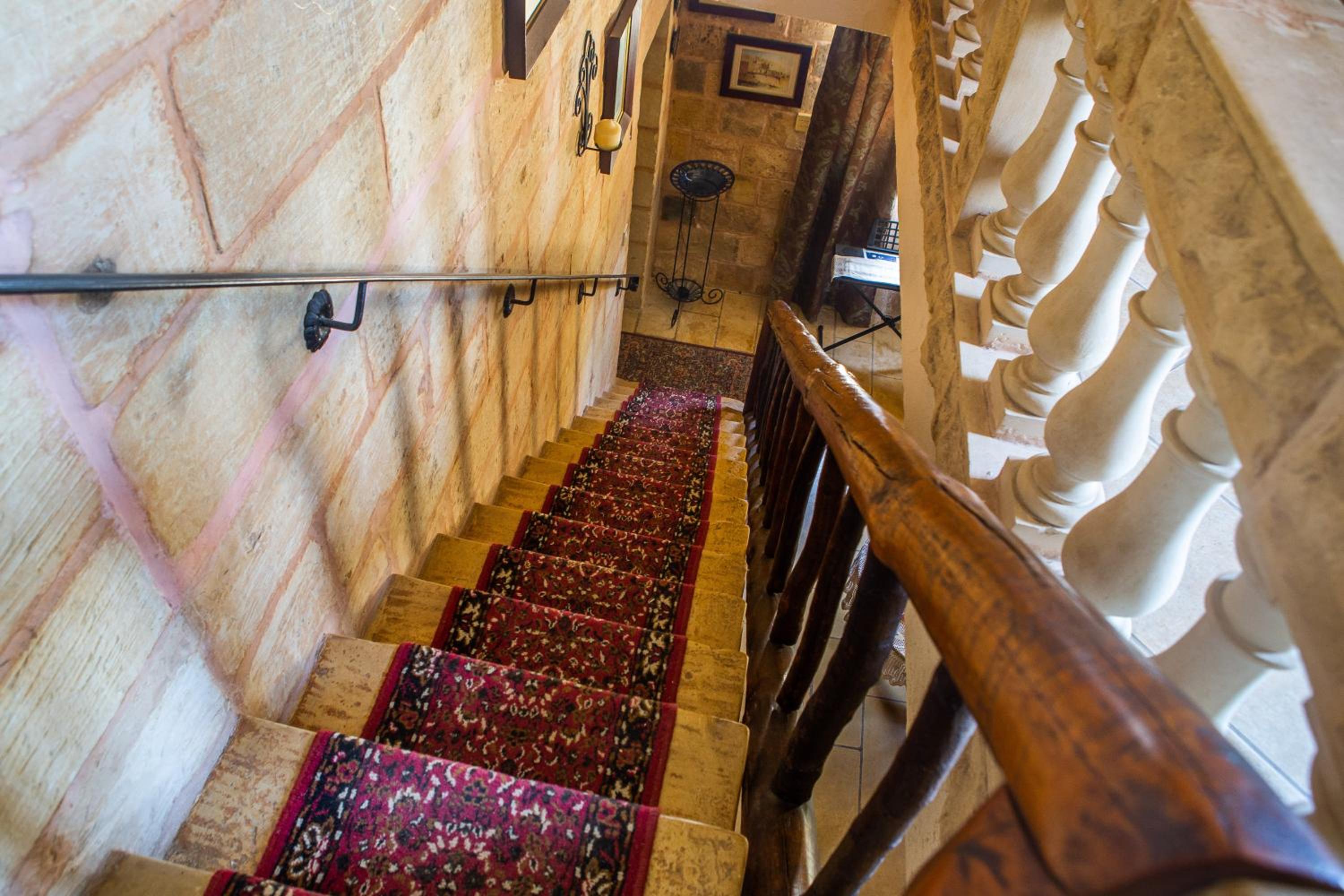 Ta' Bertu Host Family Bed & Breakfast