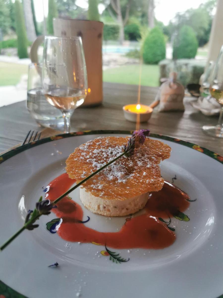 Le Clos des Cyprès Maison d'hôtes de charme & Diner Gourmet