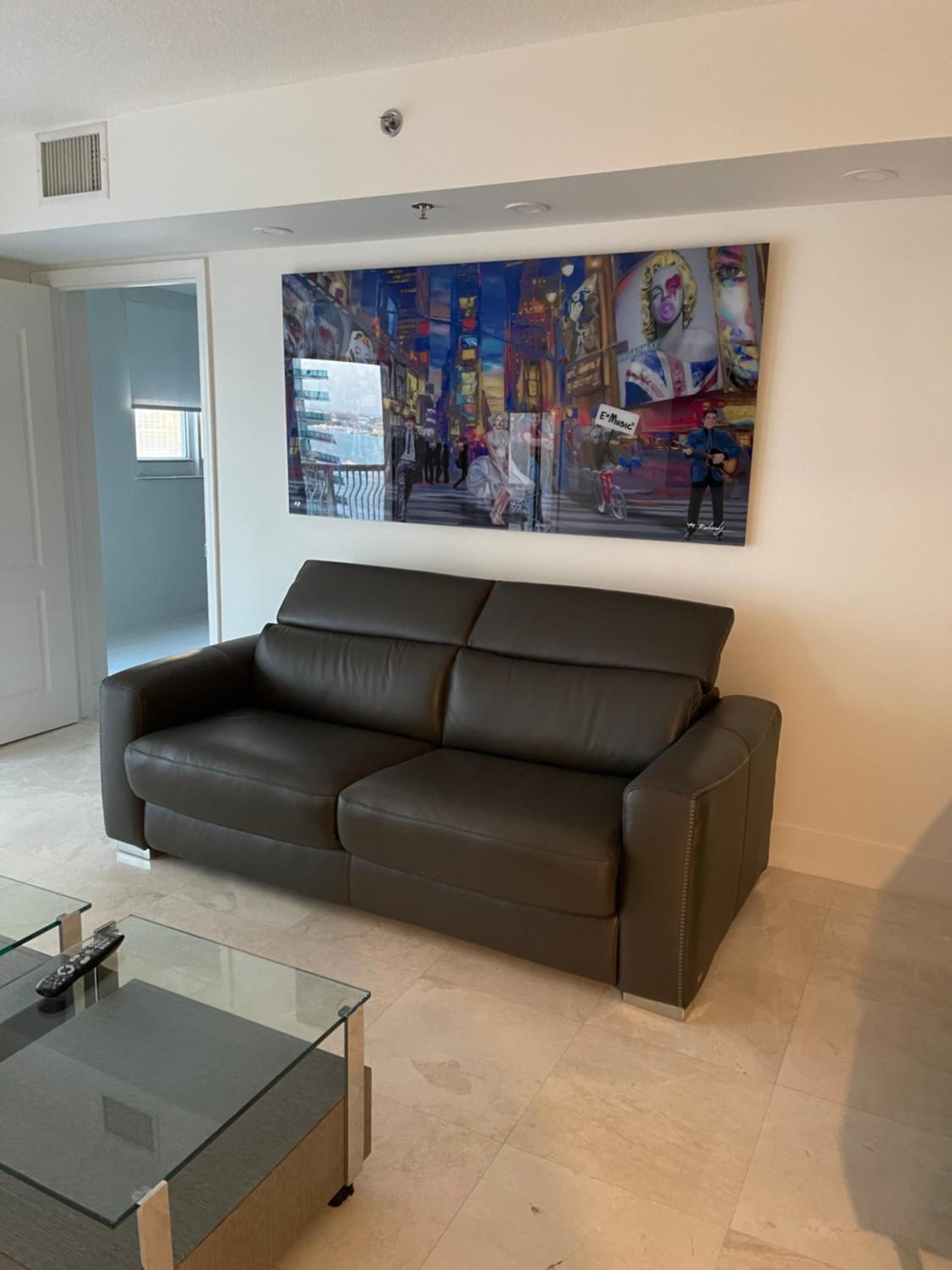 Downtown Miami Brickell Bay & Pool View 4 Bedrooms