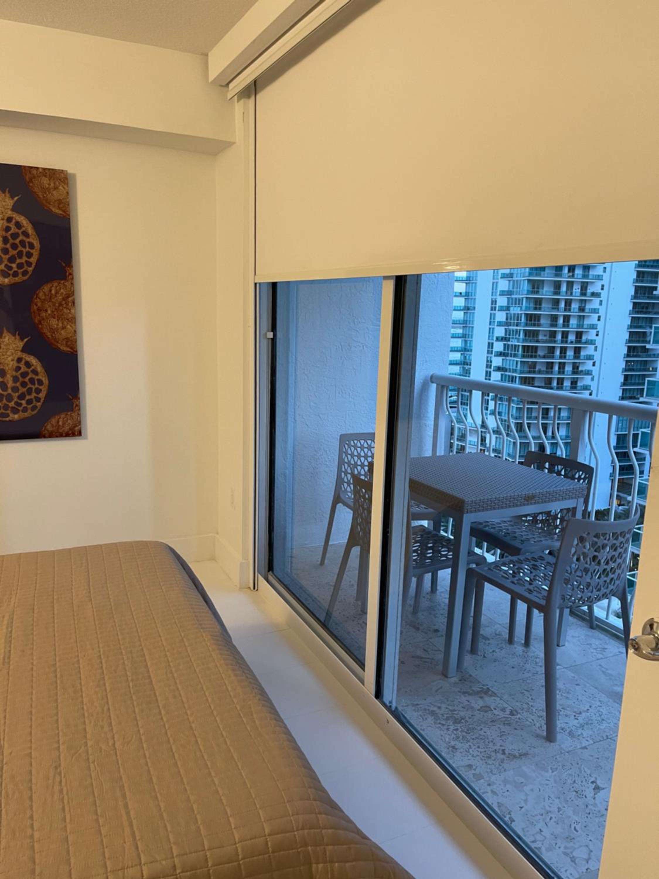 Downtown Miami Brickell Bay & Pool View 4 Bedrooms