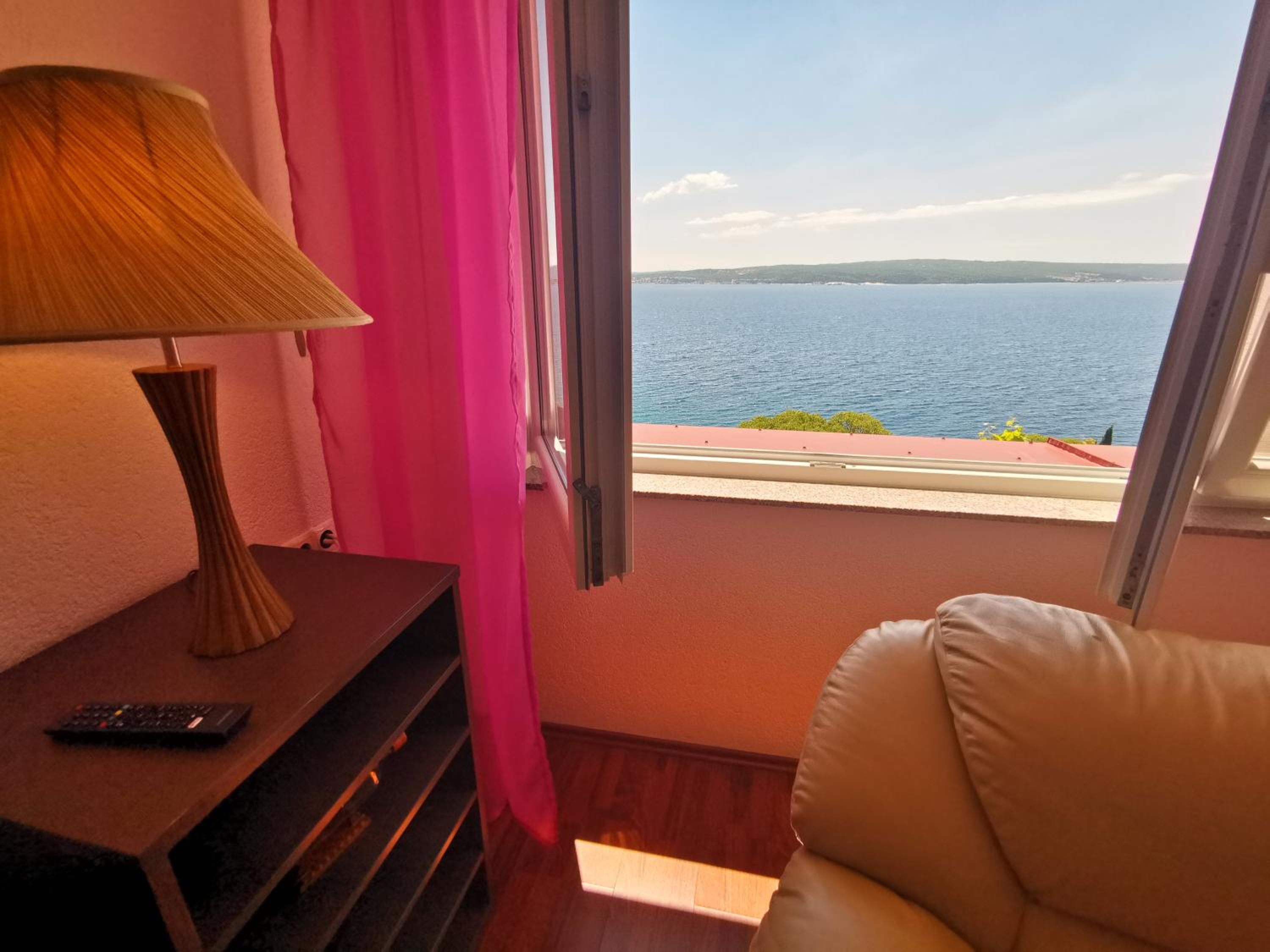 NIKO 5 Apartment 70m from the beach