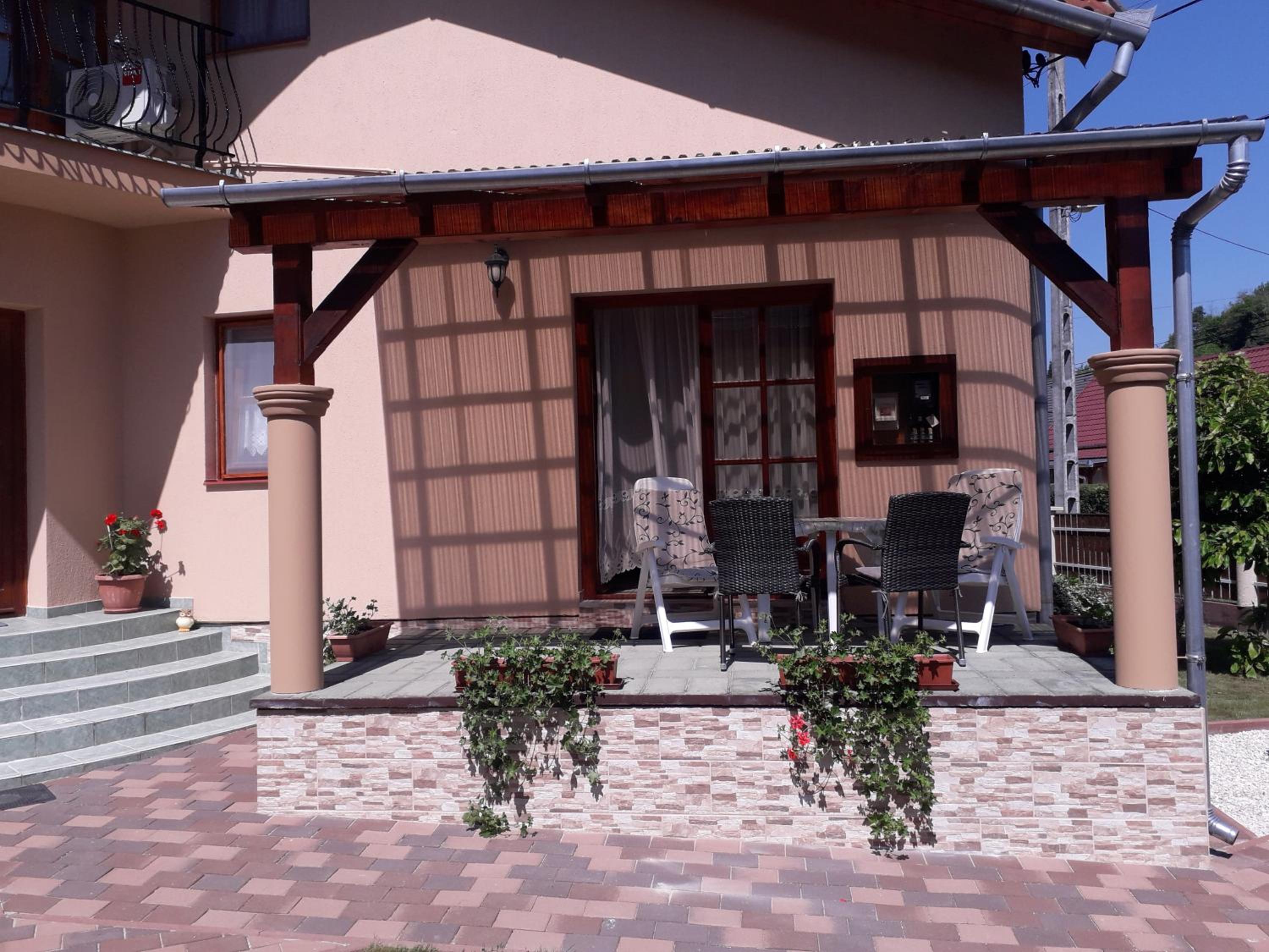 Marika Apartmanház
