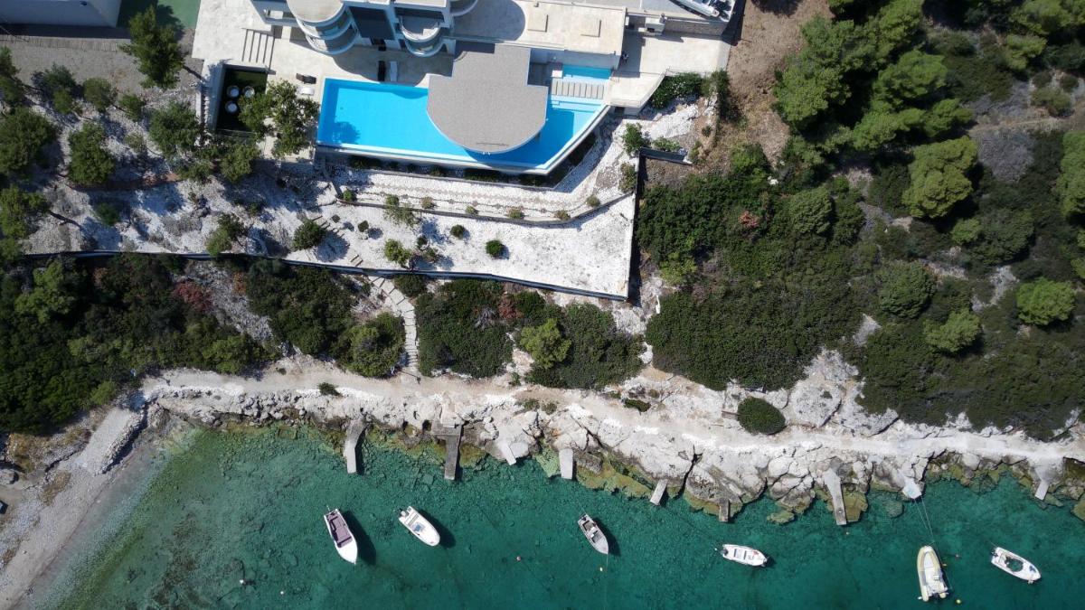 Kalypso Villa photo 3