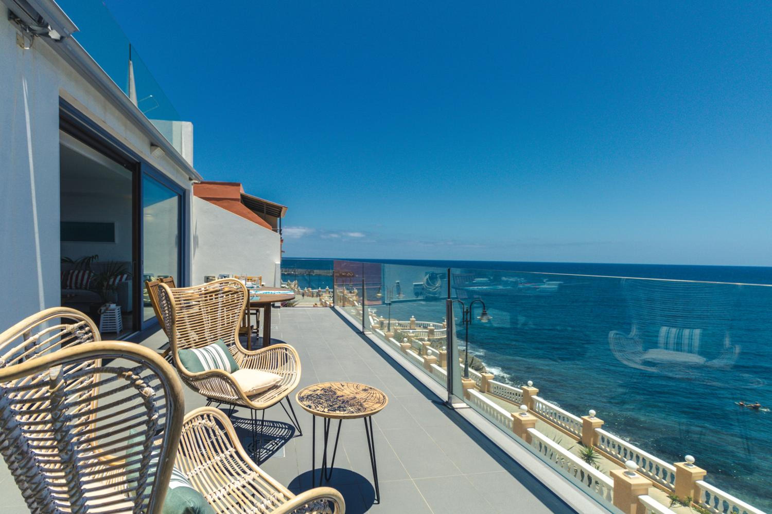 Taliarte Lighthouse Top Views view 5