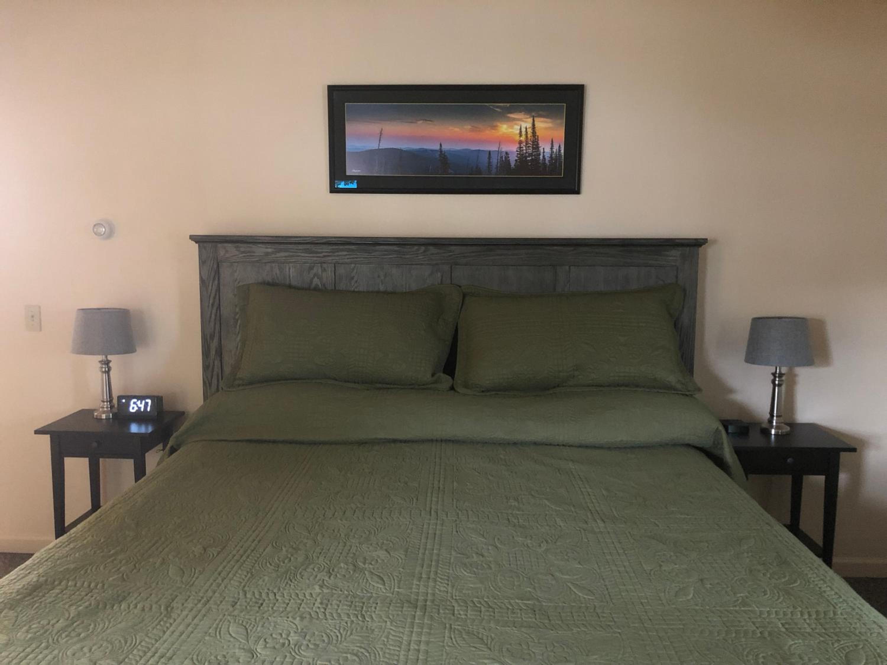 Buffalo Vacations - Mansion House Motel - Property Image 36