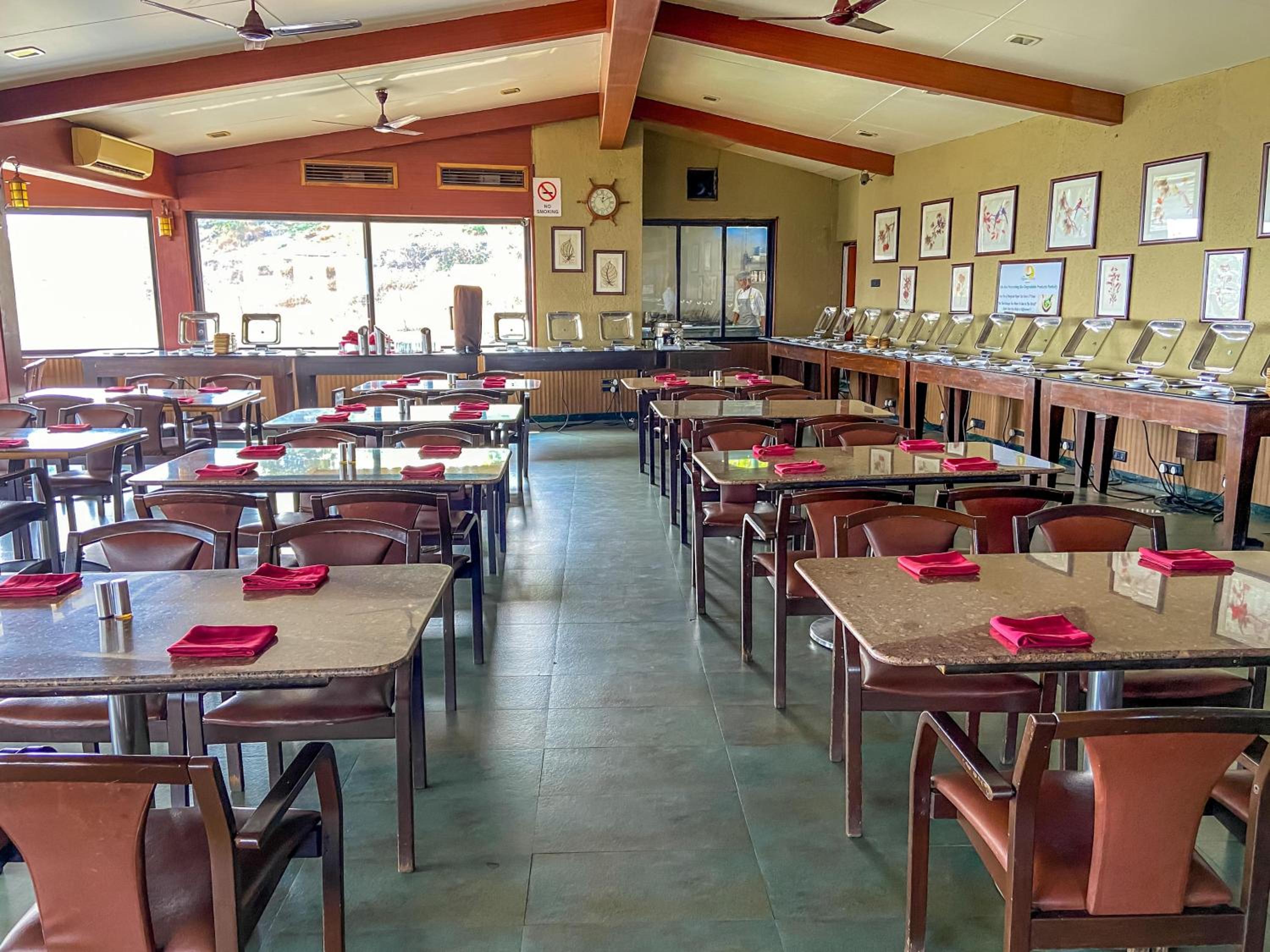 Upper Deck Resort - Highest Peak, Lonavala