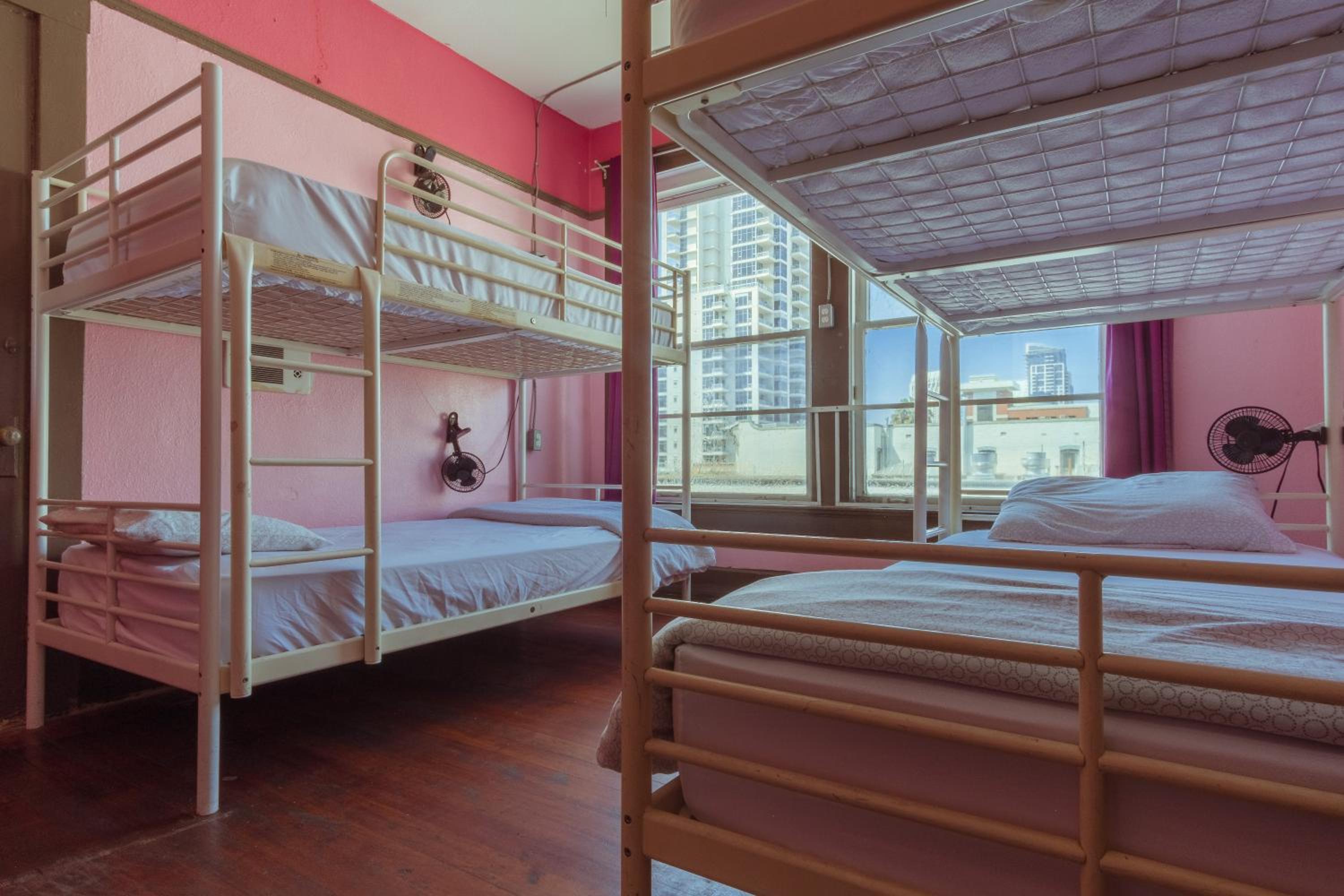 Lucky D's Youth and Traveler's Hostel