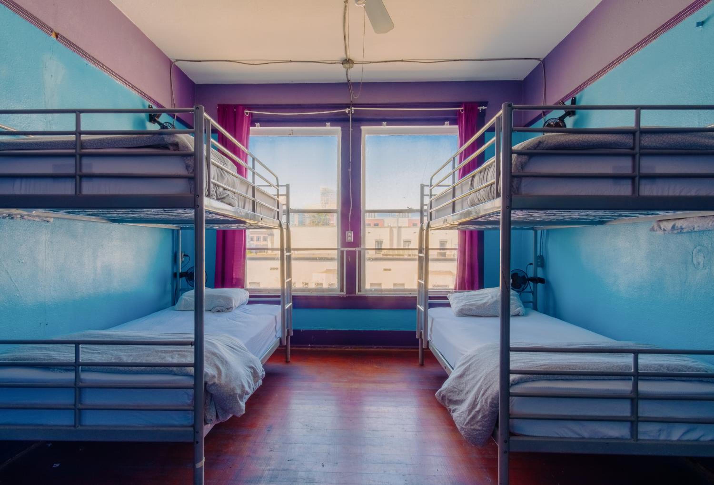 Lucky D's Youth and Traveler's Hostel