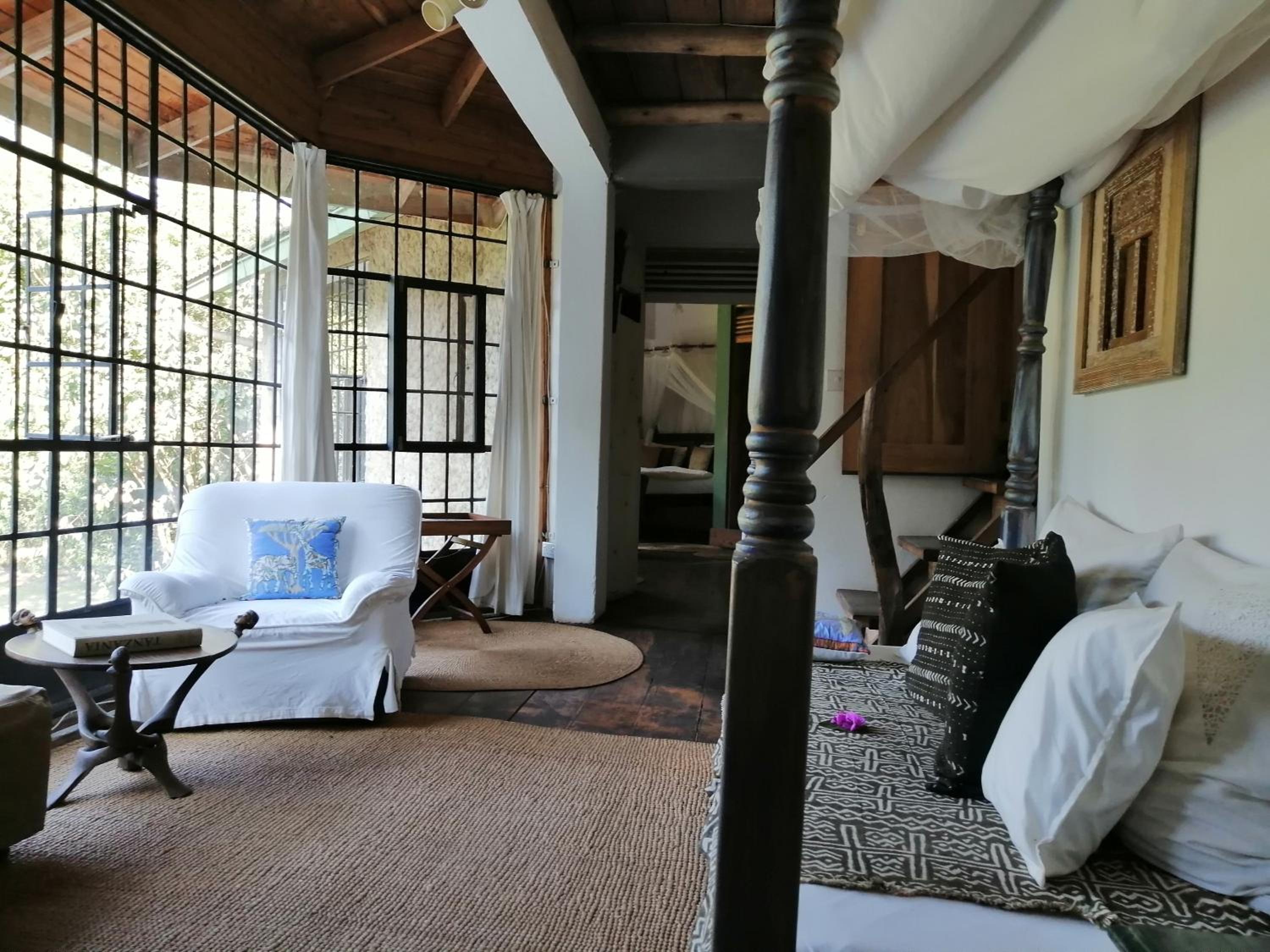 Meru House Lekisilai