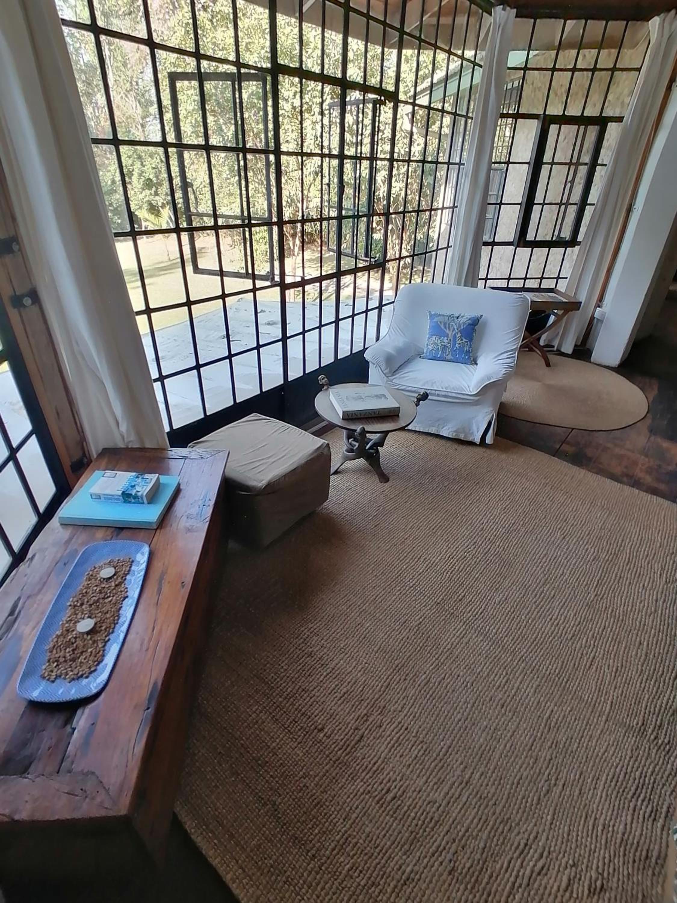 Meru House Lekisilai