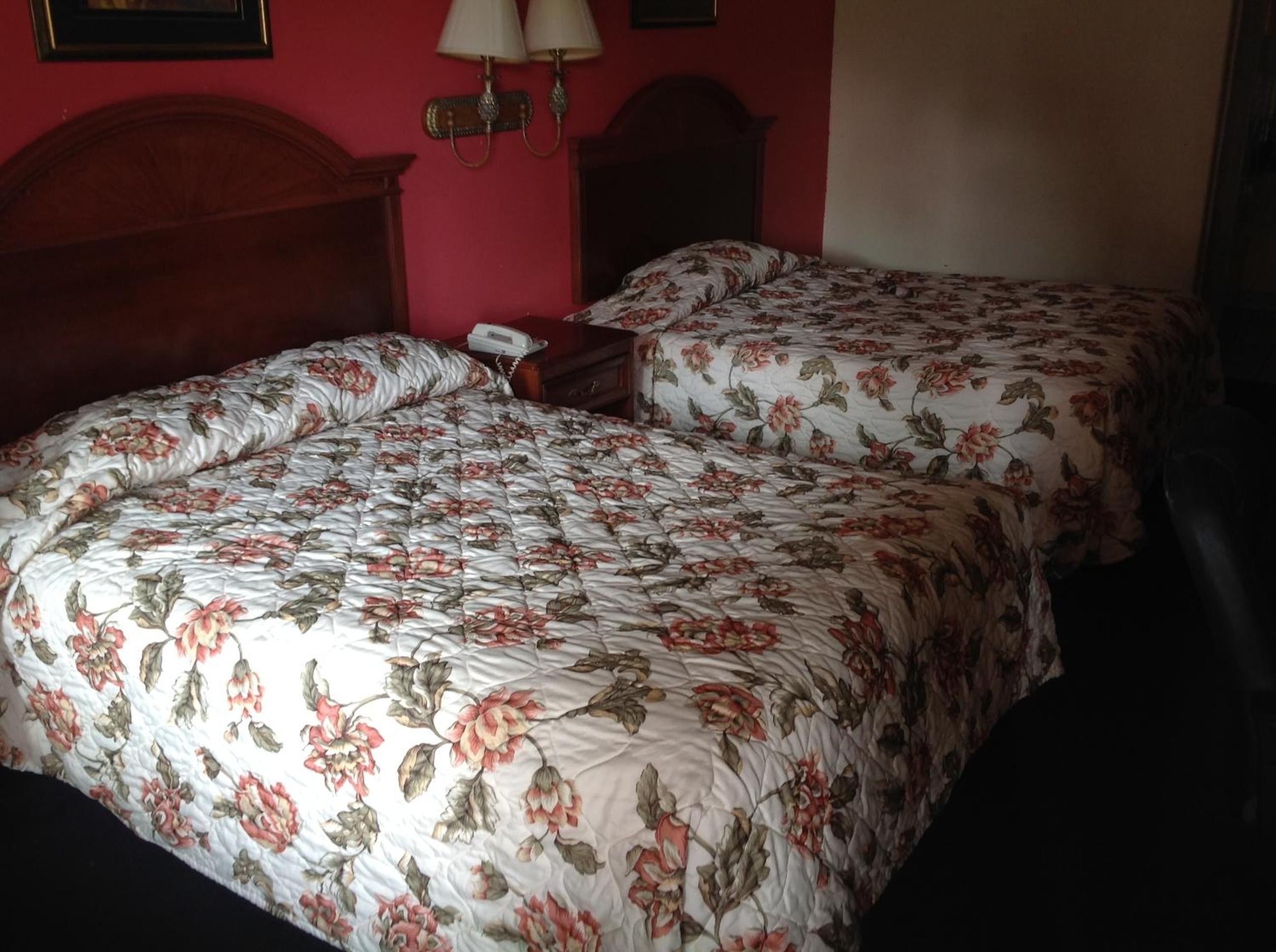 Executive Inn & Suites