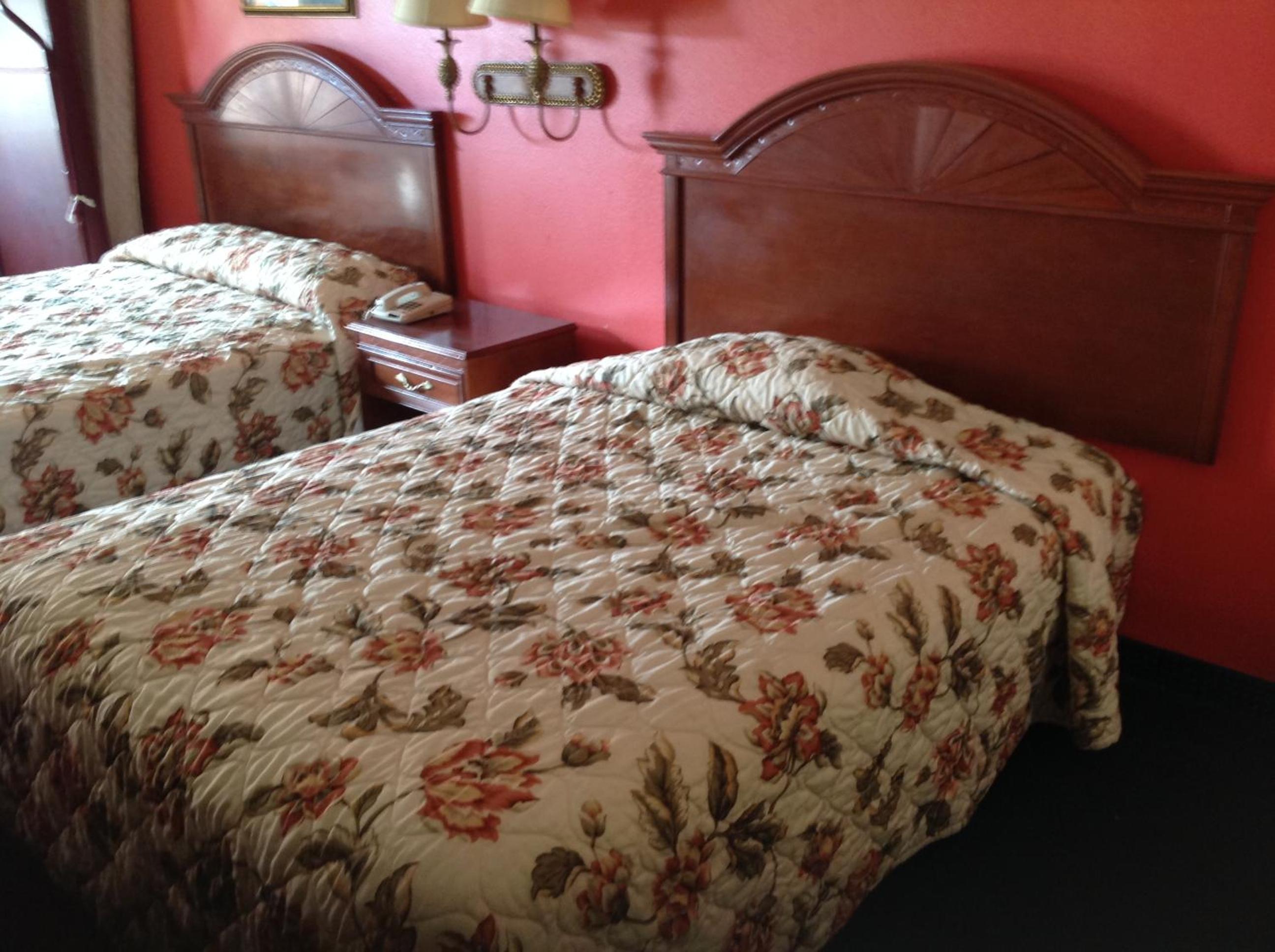Executive Inn & Suites