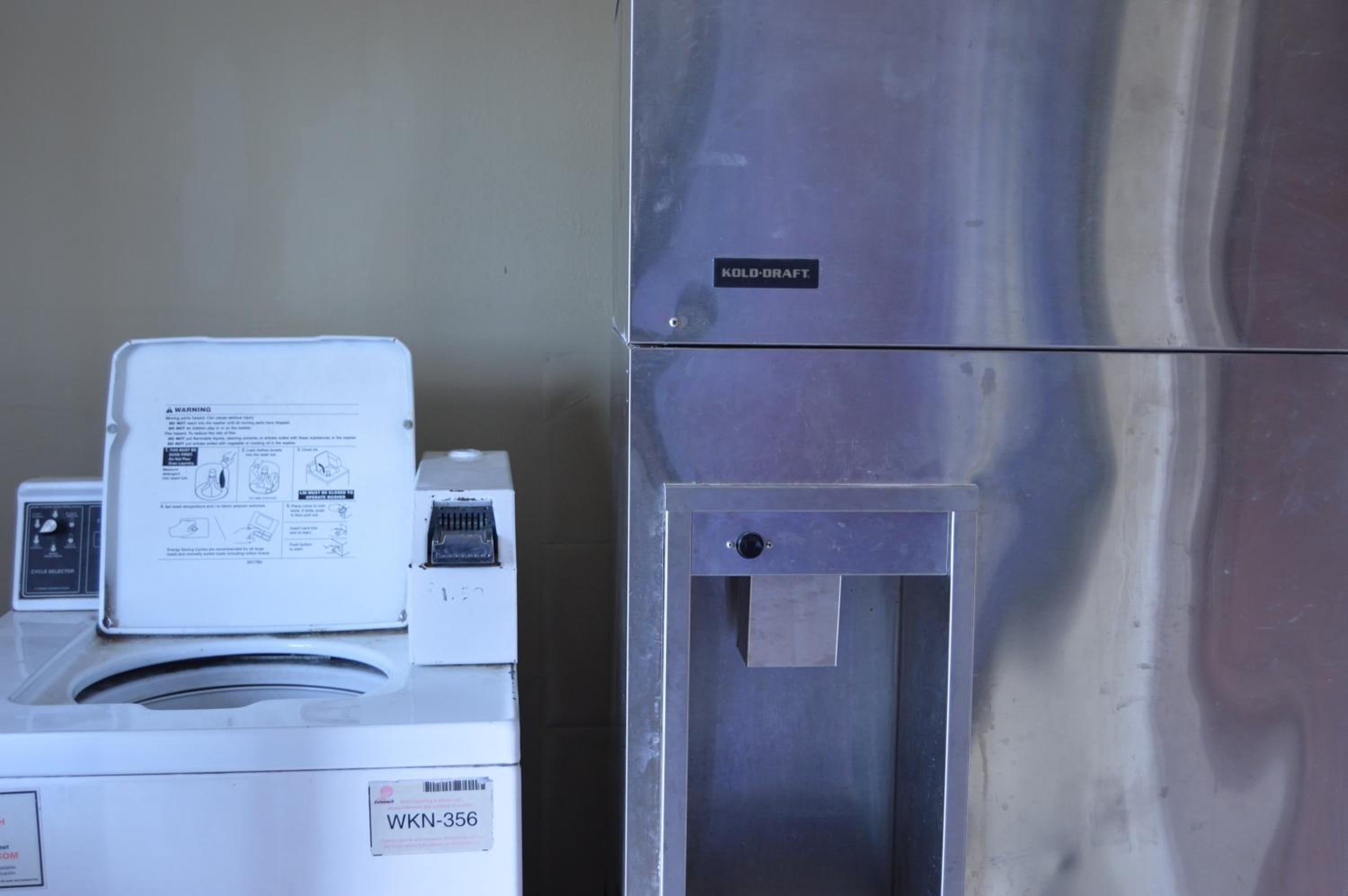 Gainesville Vacations - Americas Best Value Inn Gainesville TX - Property Image 14