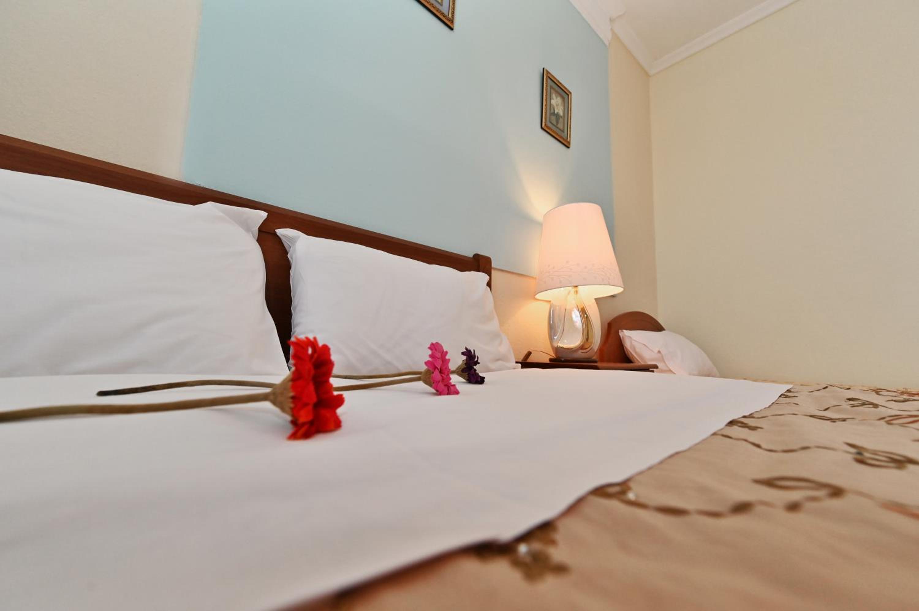 Dionisos Palms Apartments