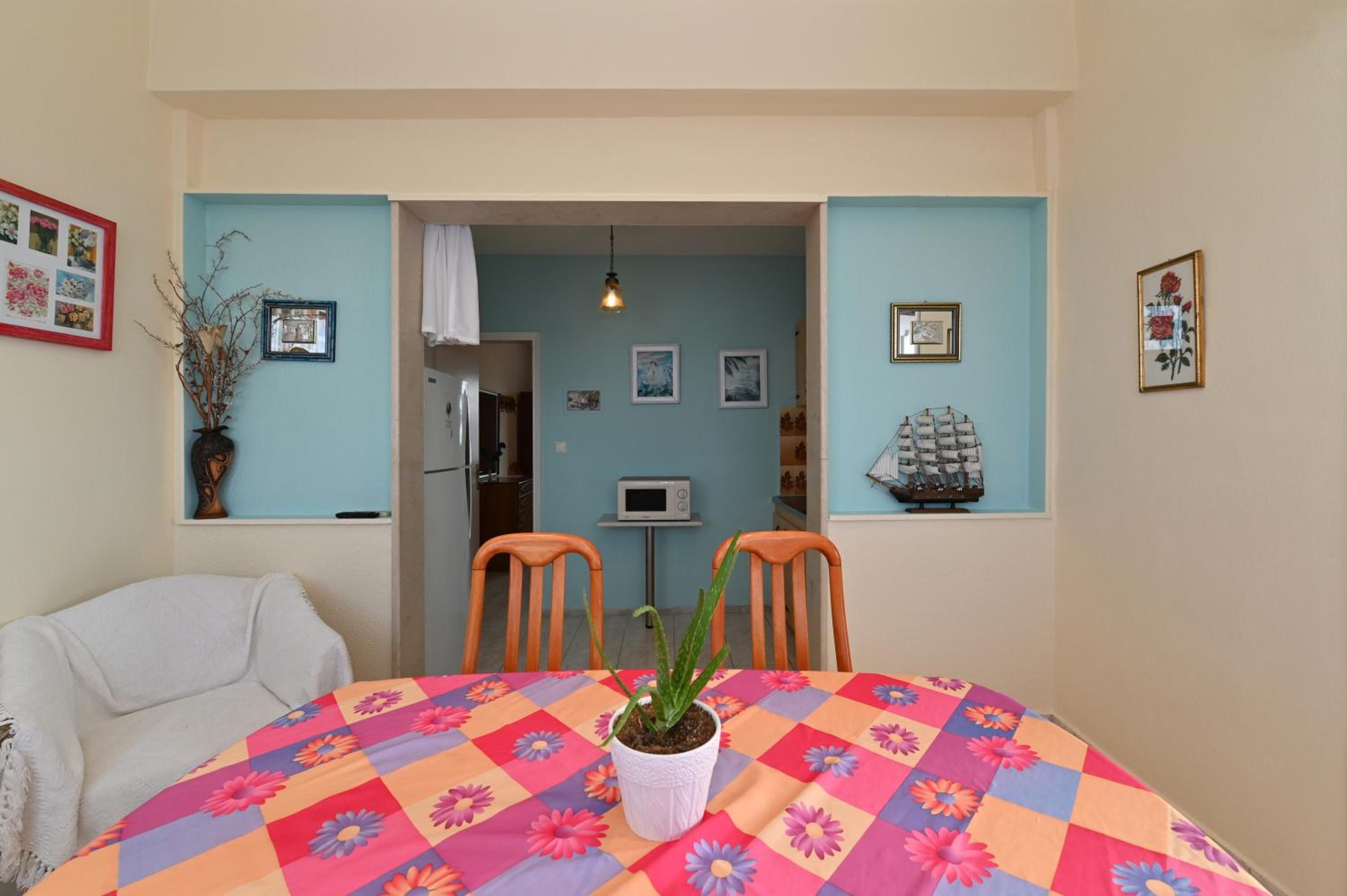 Dionisos Palms Apartments