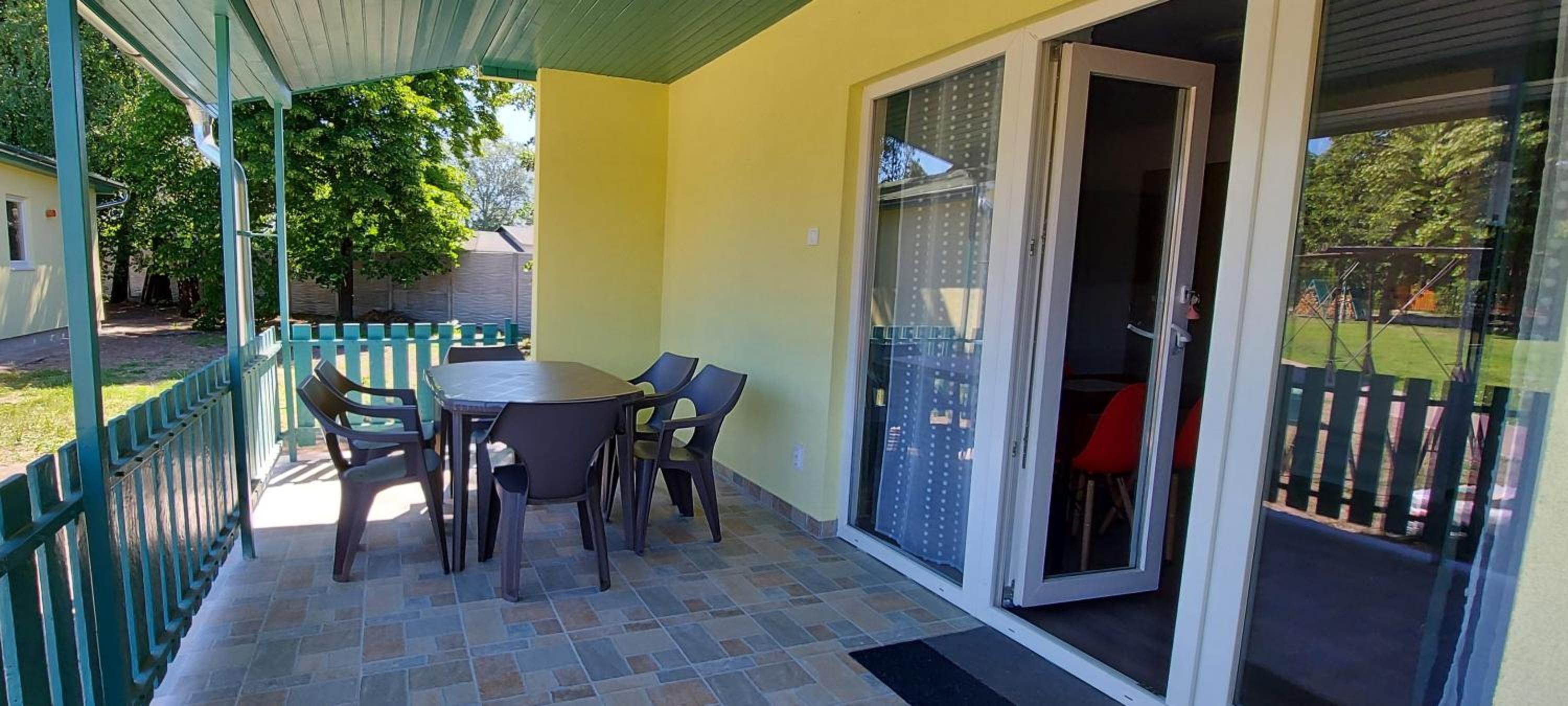 Gesztenyés Apartmanház Tiszaalpár view 5