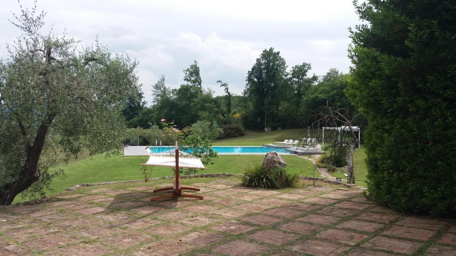 Umbria Luxury Villa Pool&OliveTrees view 3