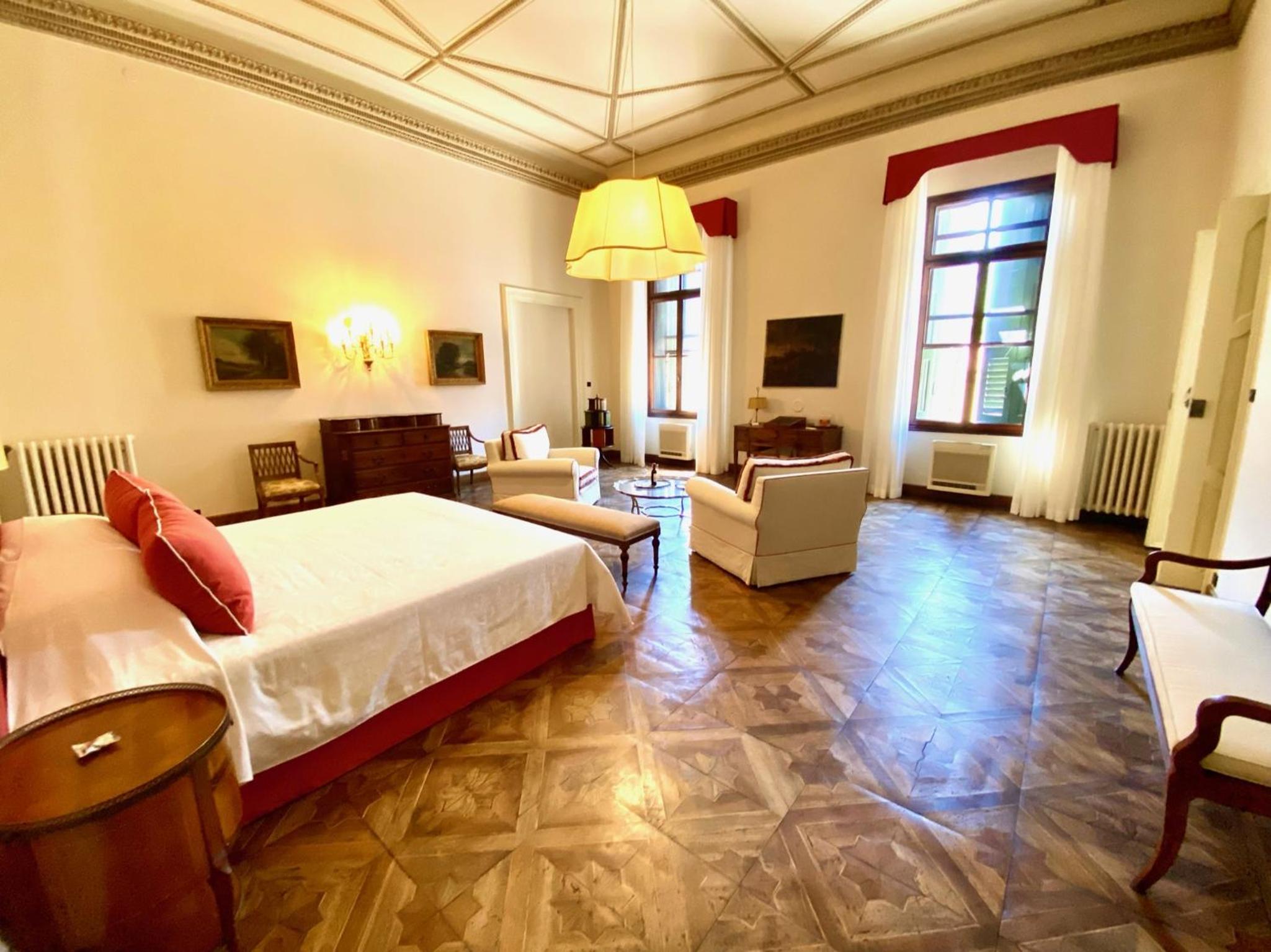 Palazzo Mantua Benavides Suites & Apartments