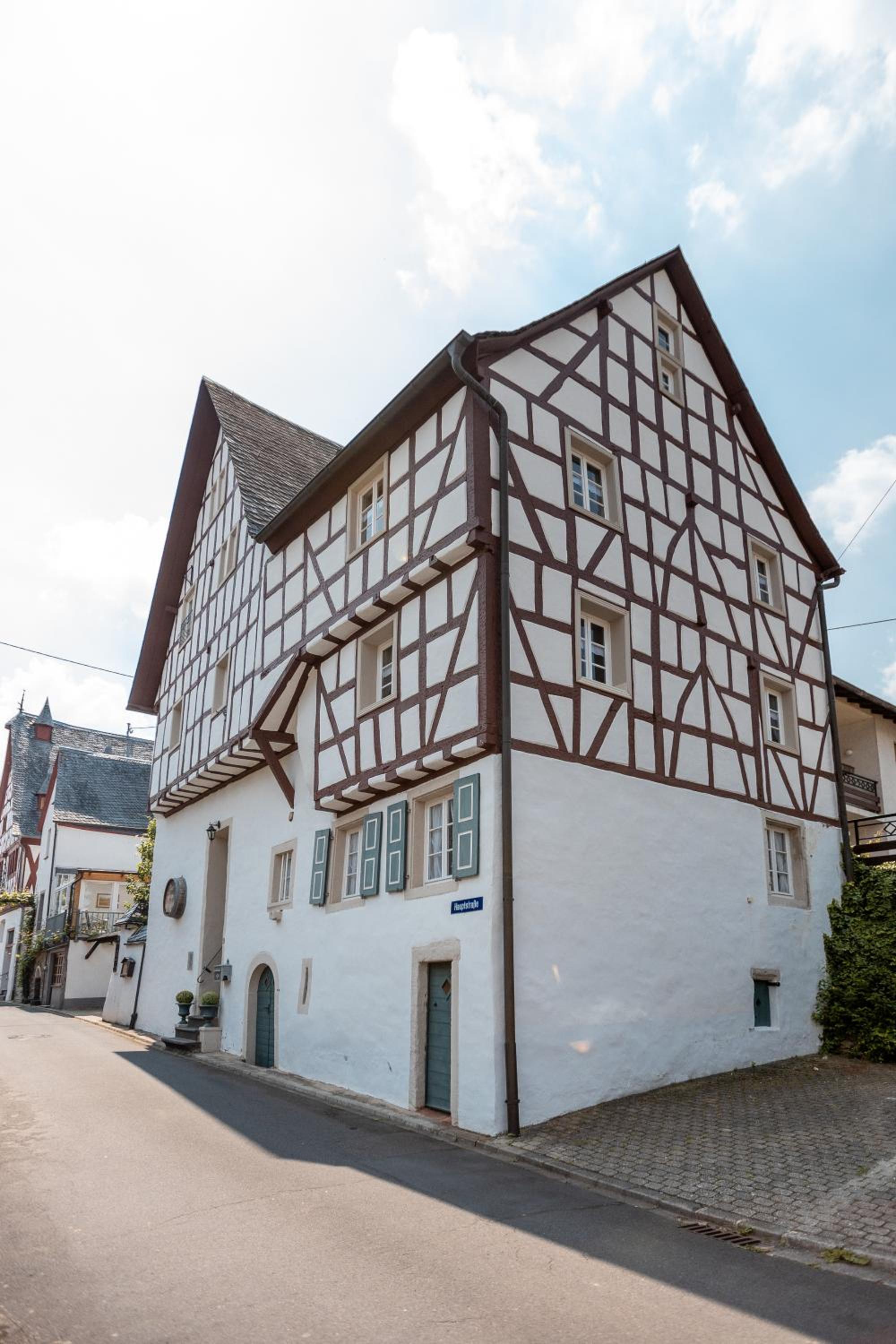 Seminarhaus Heim Retreat, Fachwerkhaus von 1451, Yoga, Naturgarten für 10 Personen