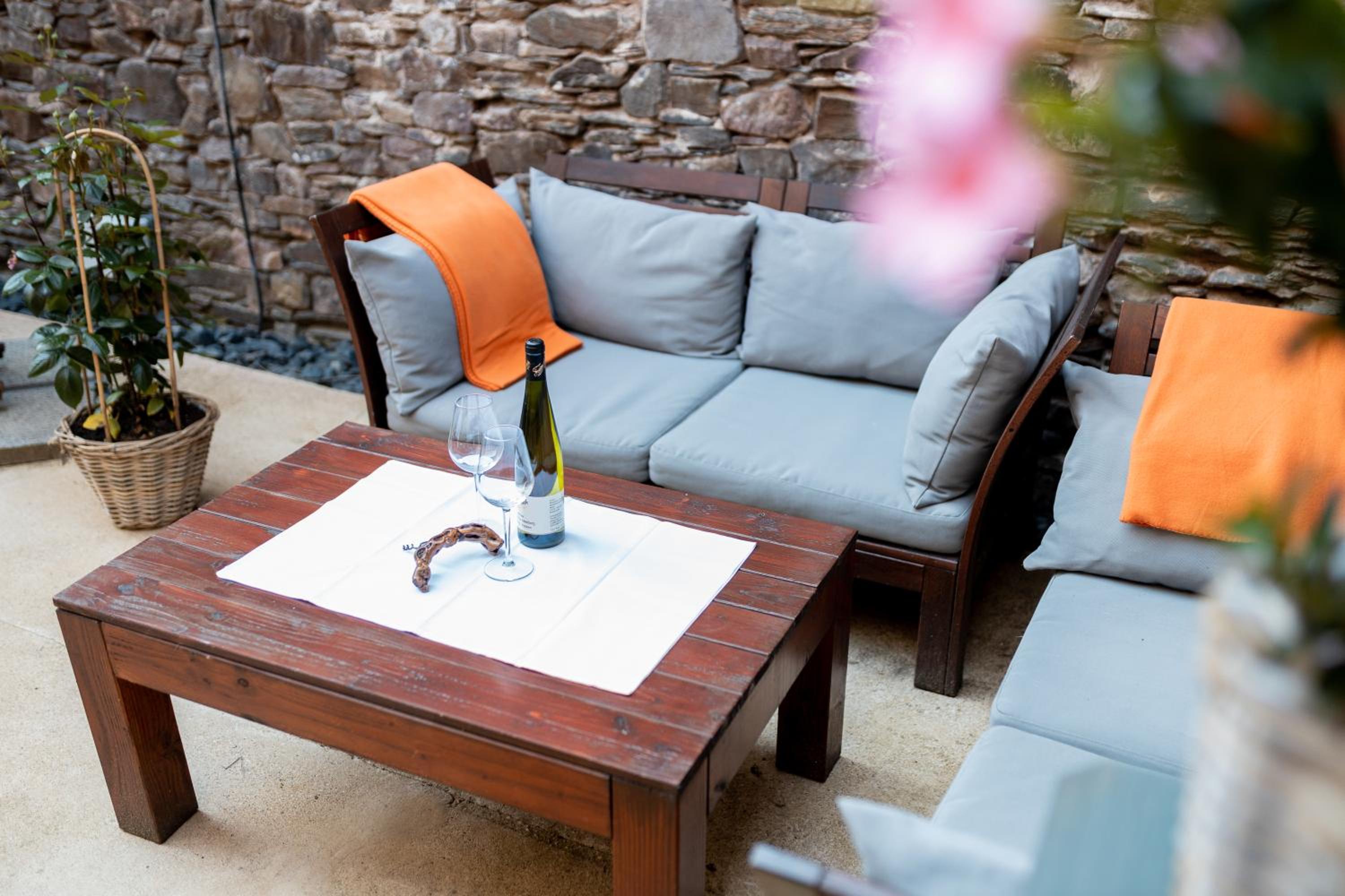 Seminarhaus Heim Retreat, Fachwerkhaus von 1451, Yoga, Naturgarten für 10 Personen