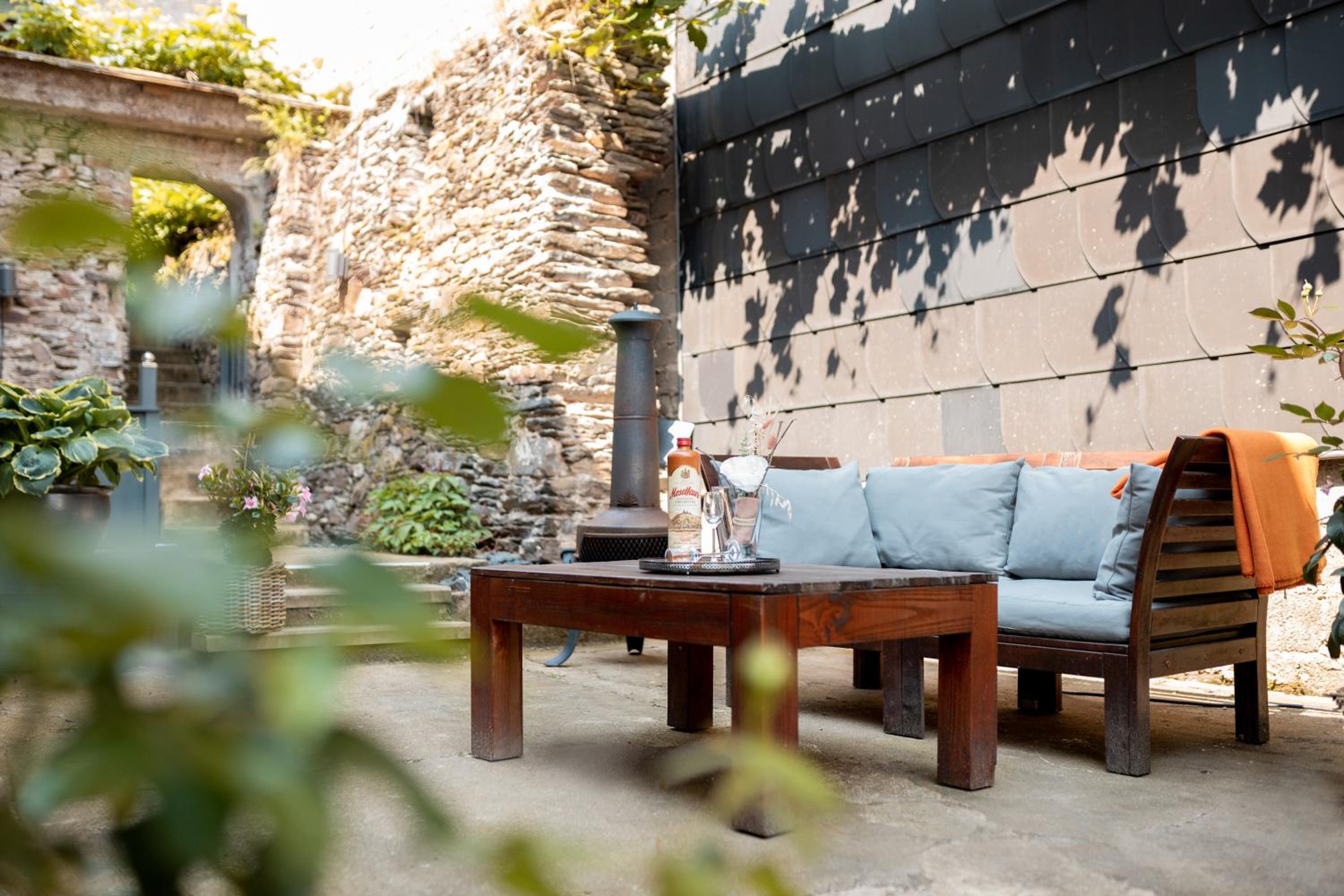 Seminarhaus Heim Retreat, Fachwerkhaus von 1451, Yoga, Naturgarten für 10 Personen