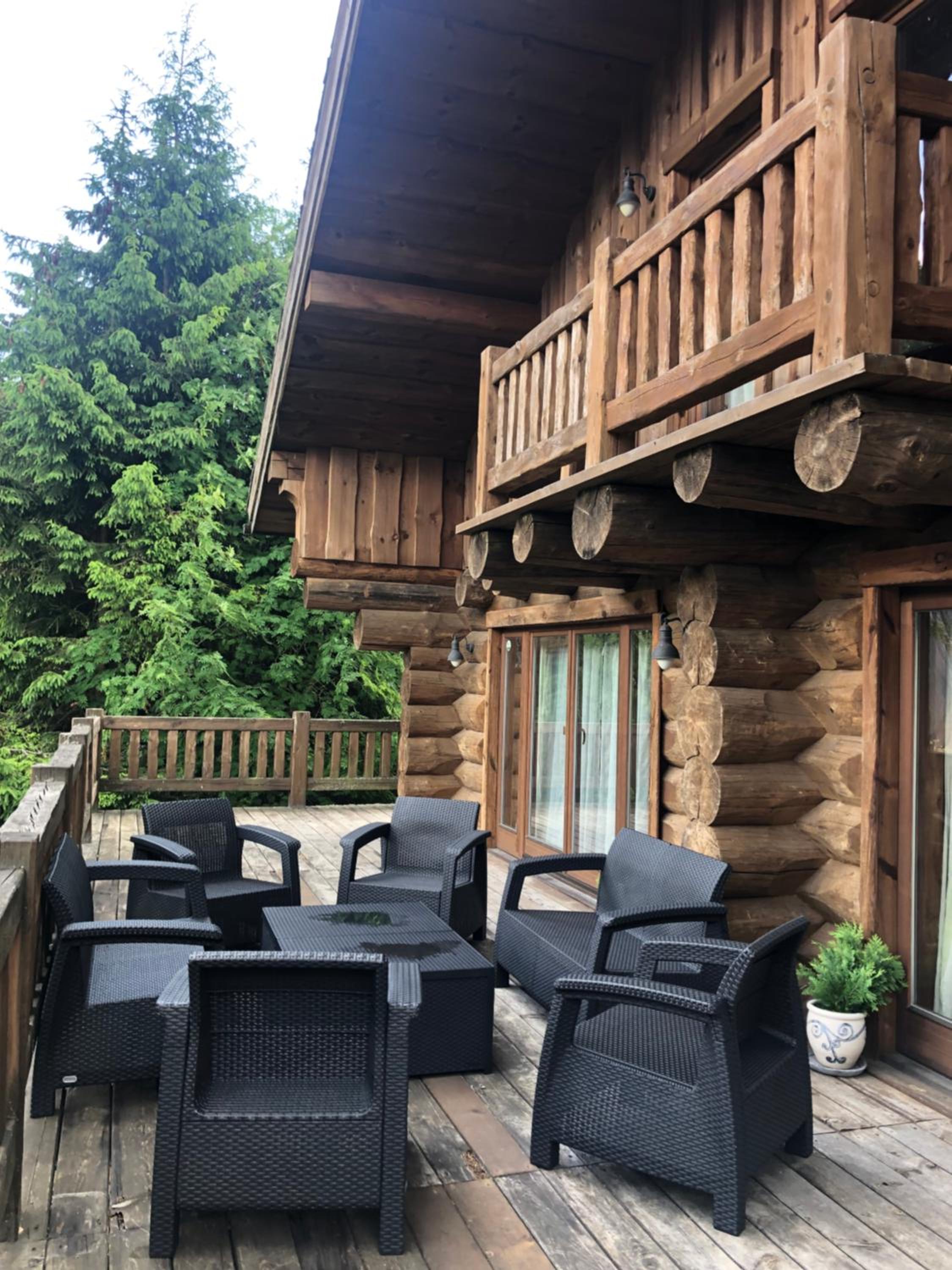 Chalet Vancouver view 3