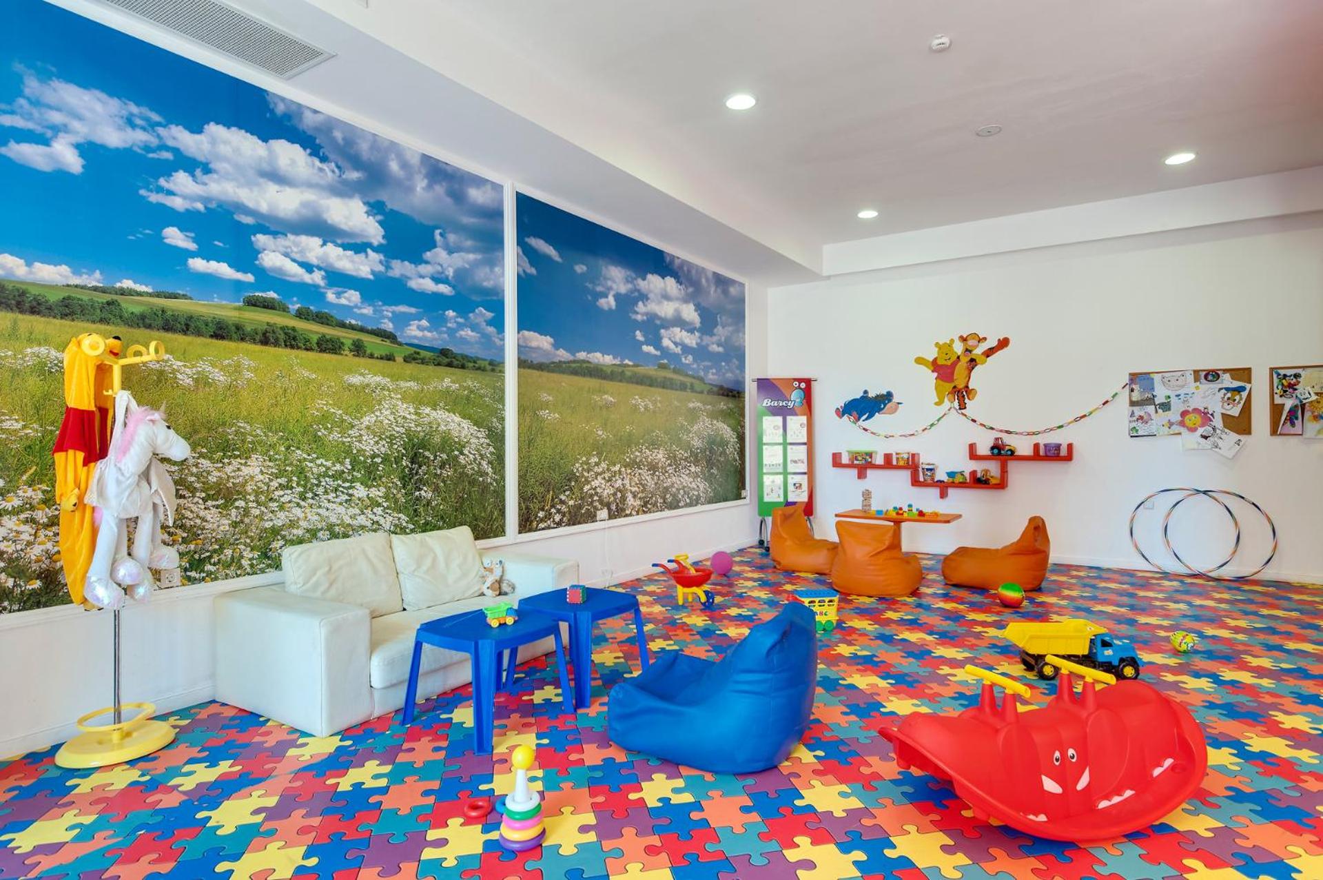 Royal Beach Apartament Hotel